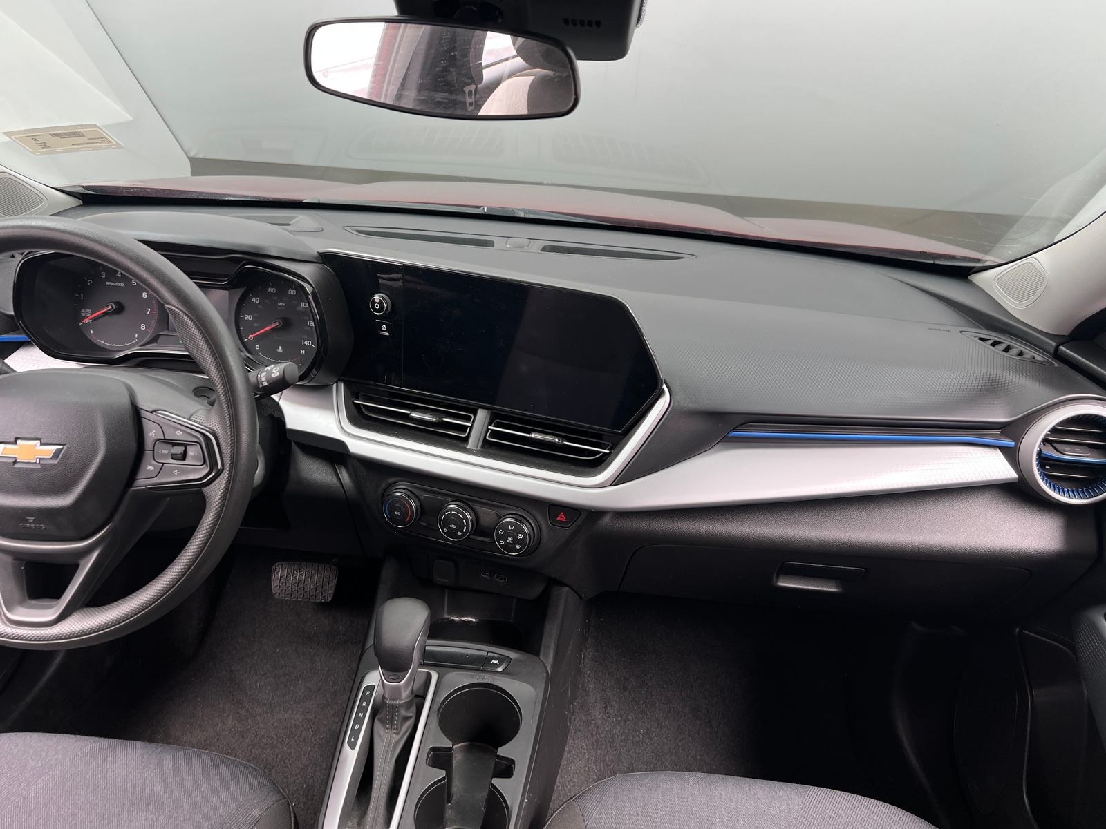 Thumbnail: 2024 Chevrolet Trax - 3
