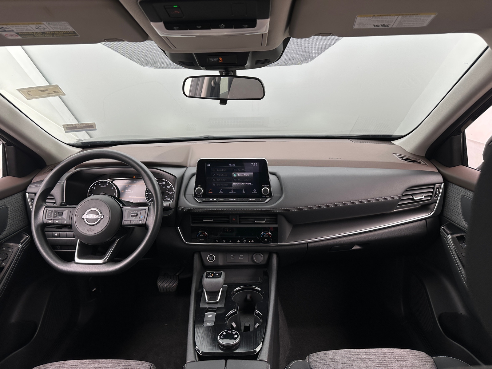 Thumbnail: 2023 Nissan Rogue - 3