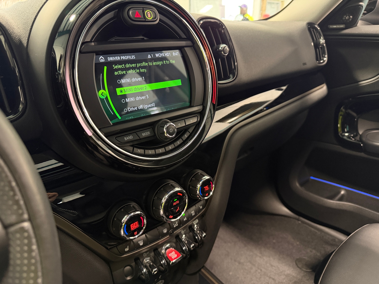 Thumbnail: 2020 MINI Cooper Countryman - 3
