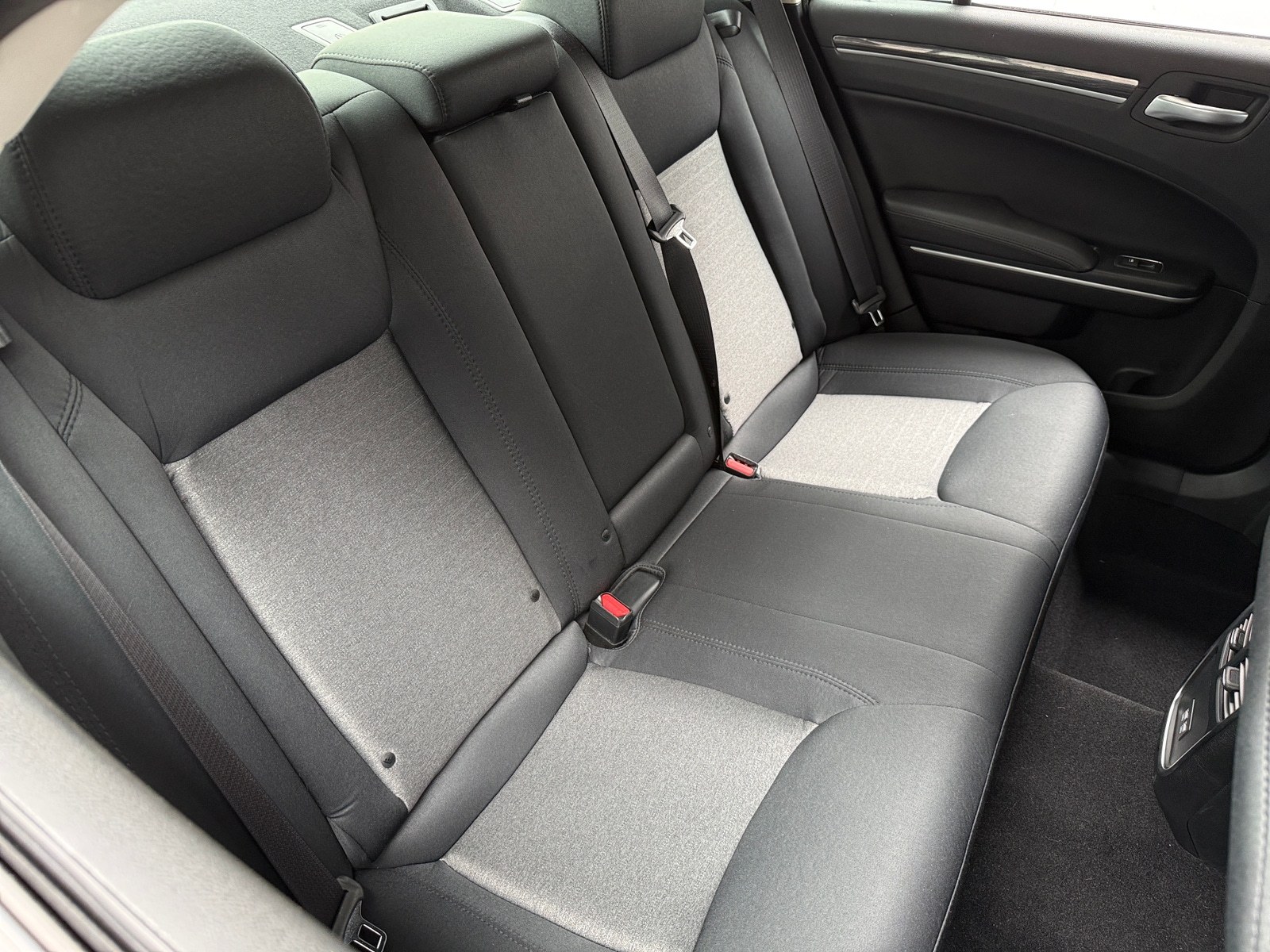Thumbnail: 2019 Chrysler 300 - 6