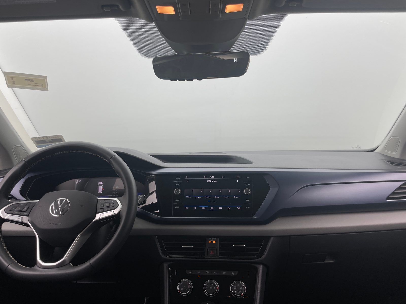 Thumbnail: 2023 Volkswagen Taos - 3