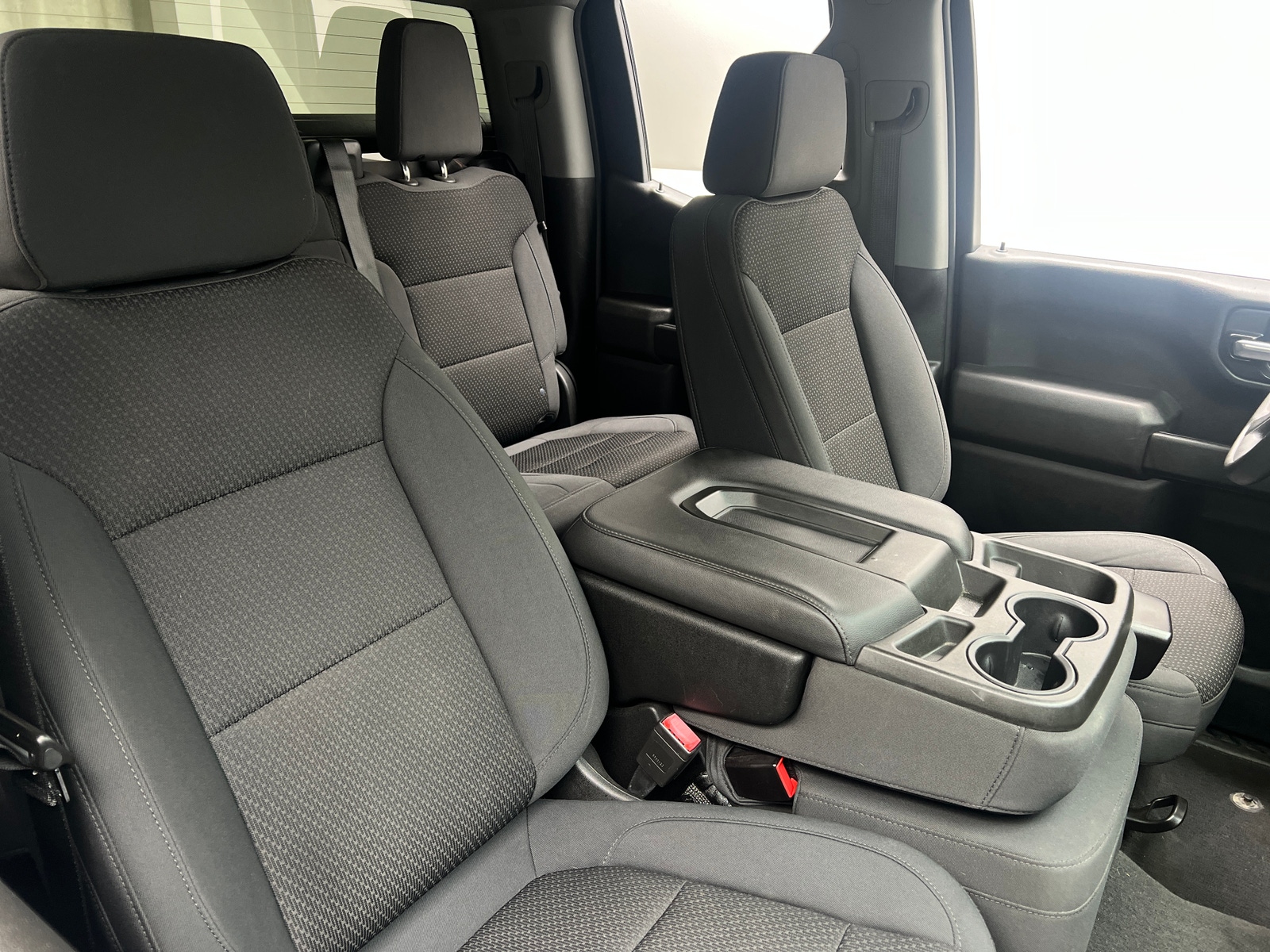 Thumbnail: 2020 Chevrolet Silverado 1500 - 2