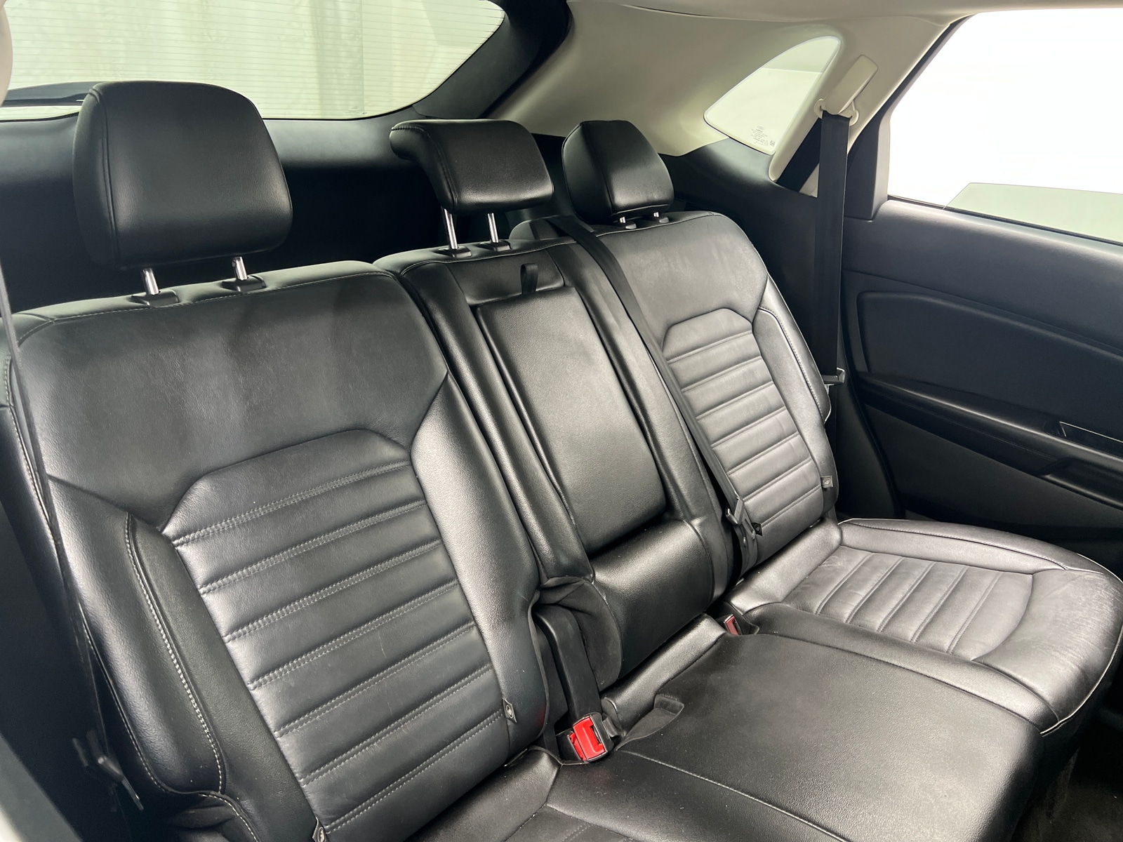 Thumbnail: 2015 Ford Edge - 5