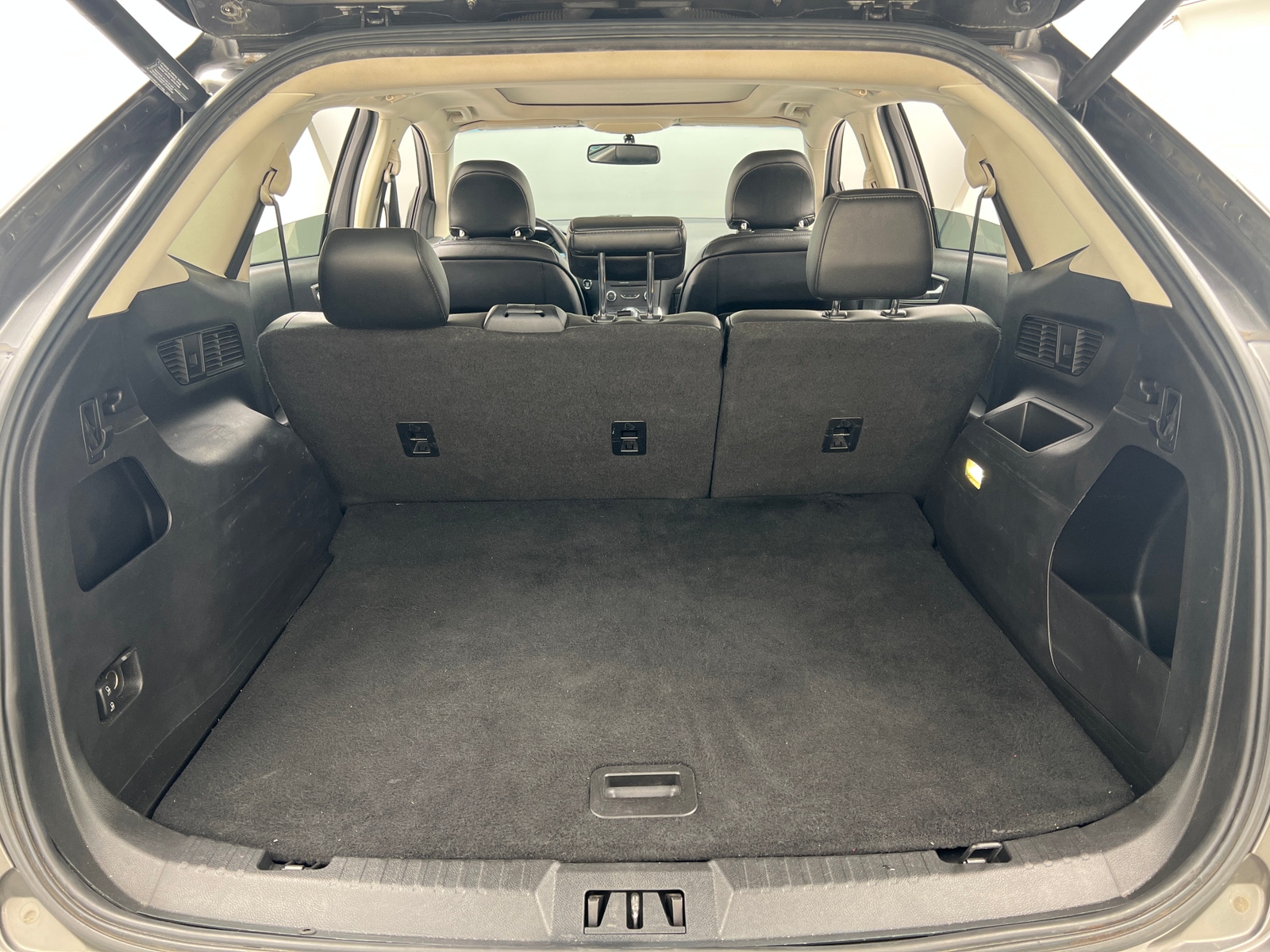 Thumbnail: 2015 Ford Edge - 6