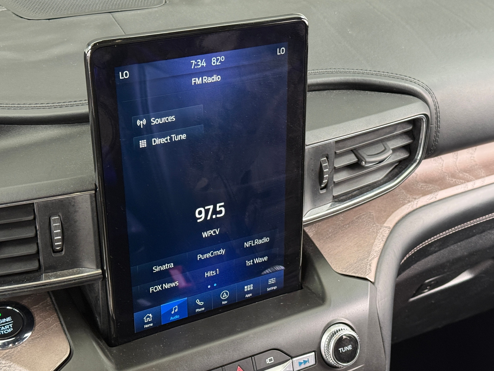 Thumbnail: 2020 Ford Explorer - 3