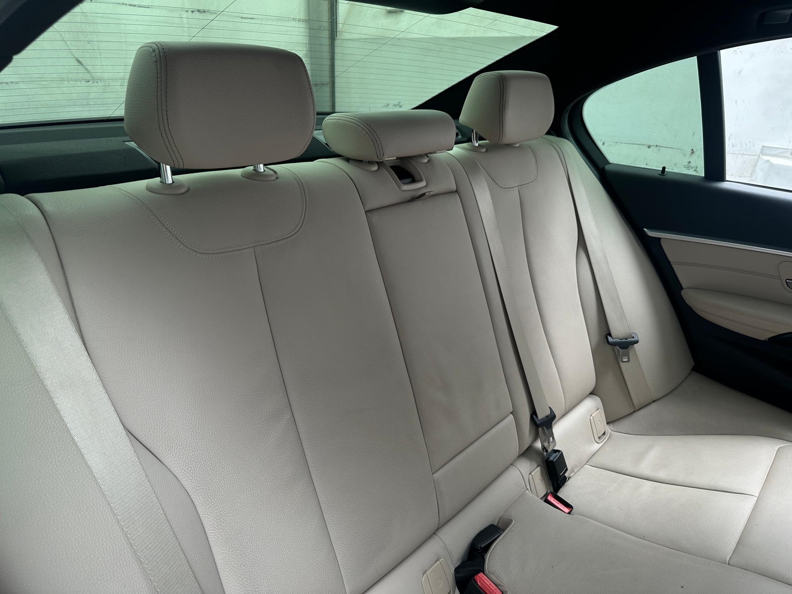 Thumbnail: 2016 BMW 3 Series - 5