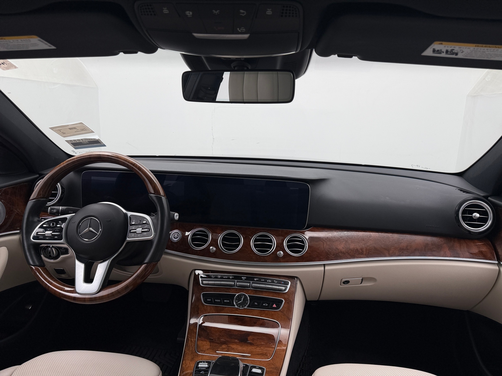 Thumbnail: 2019 Mercedes-Benz E-Class - 2