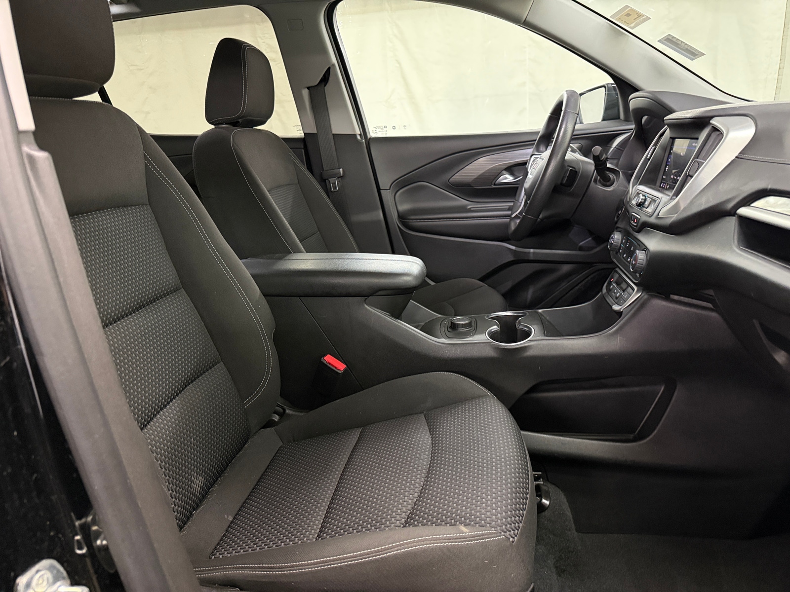 Thumbnail: 2022 GMC Terrain - 2