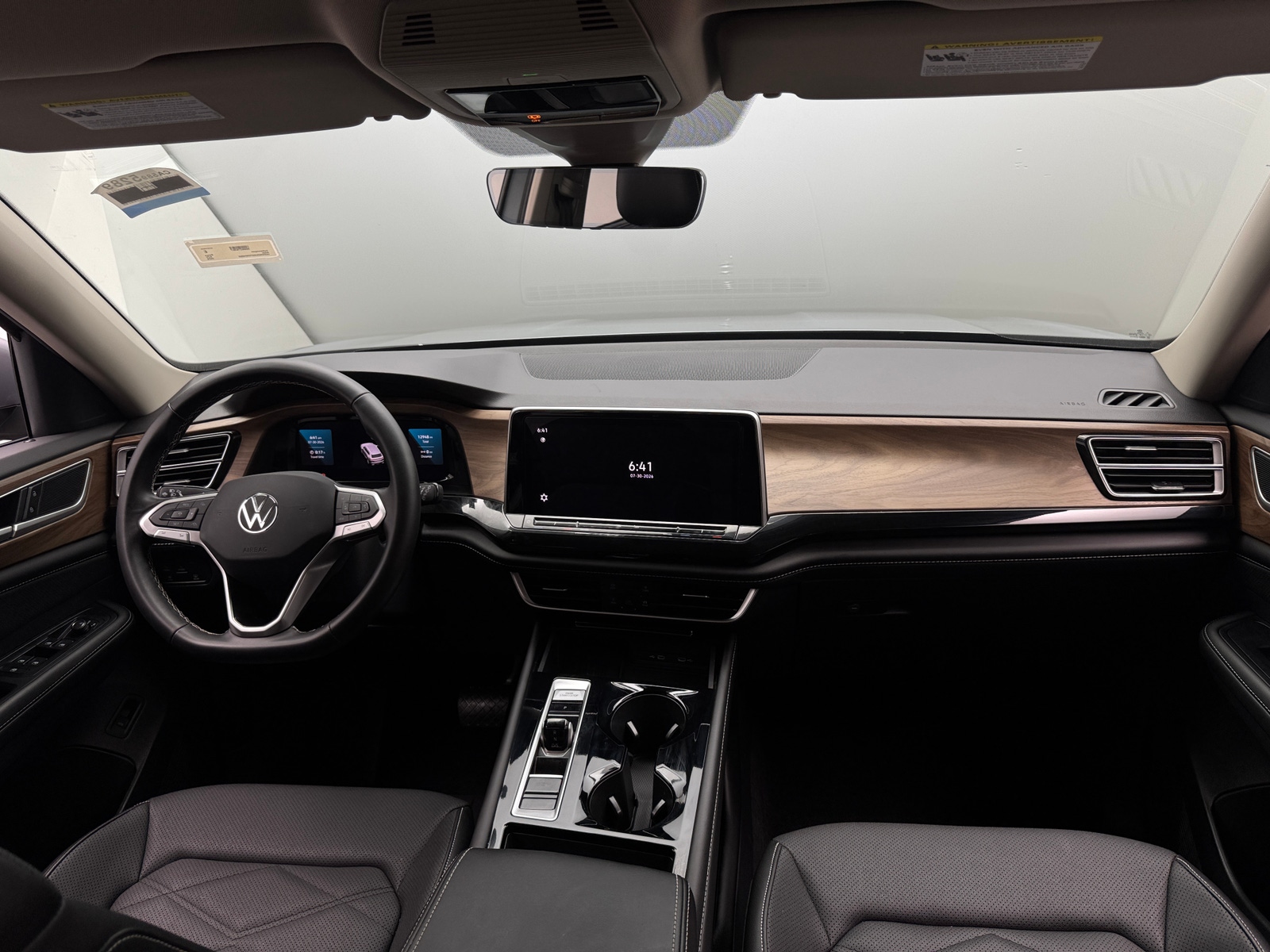 Thumbnail: 2026 Volkswagen Atlas - 2
