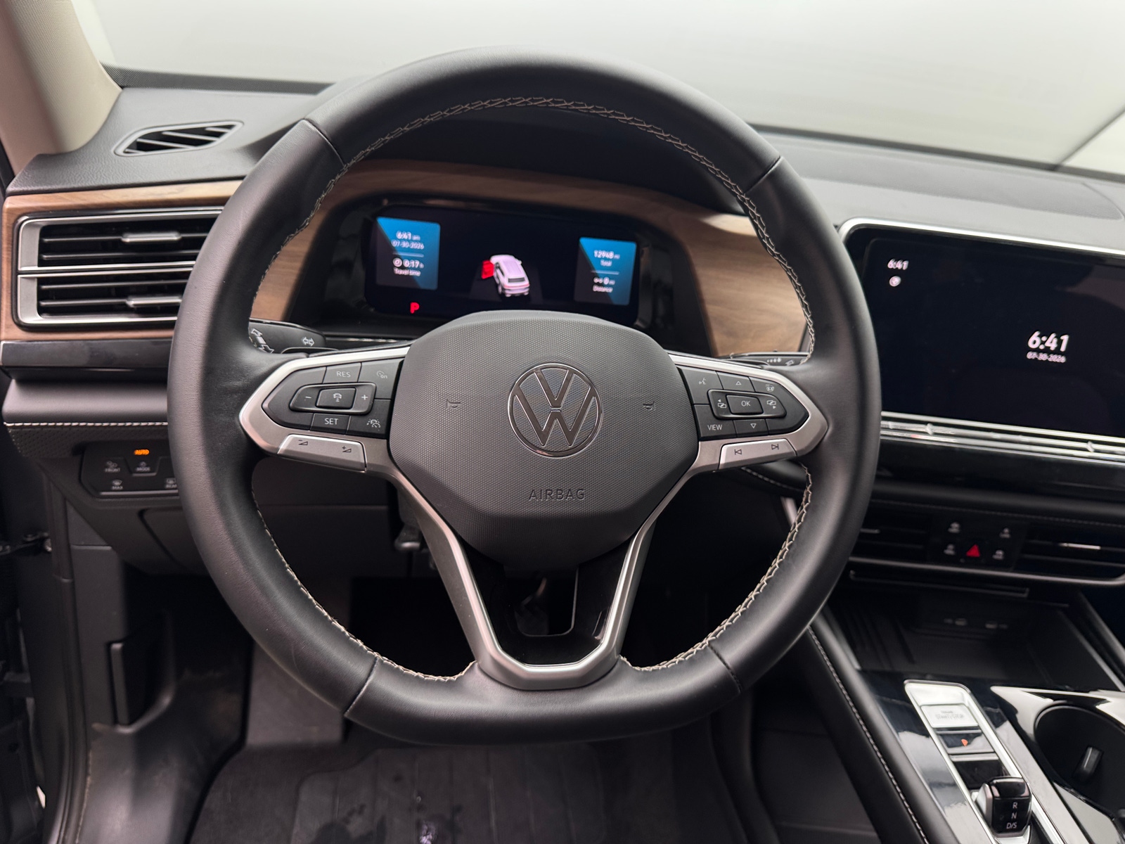 Thumbnail: 2026 Volkswagen Atlas - 4