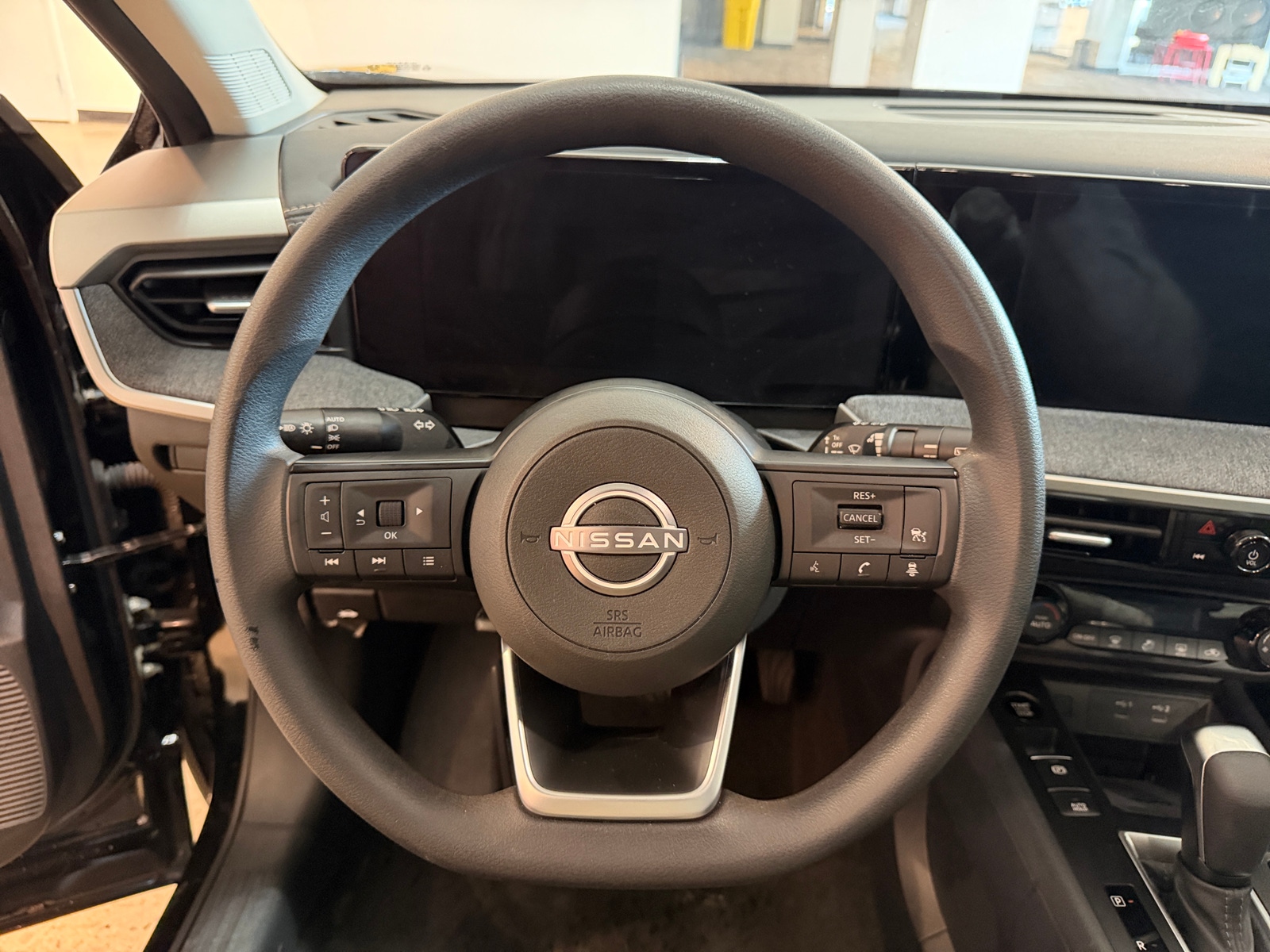 Thumbnail: 2026 Nissan Kicks - 5