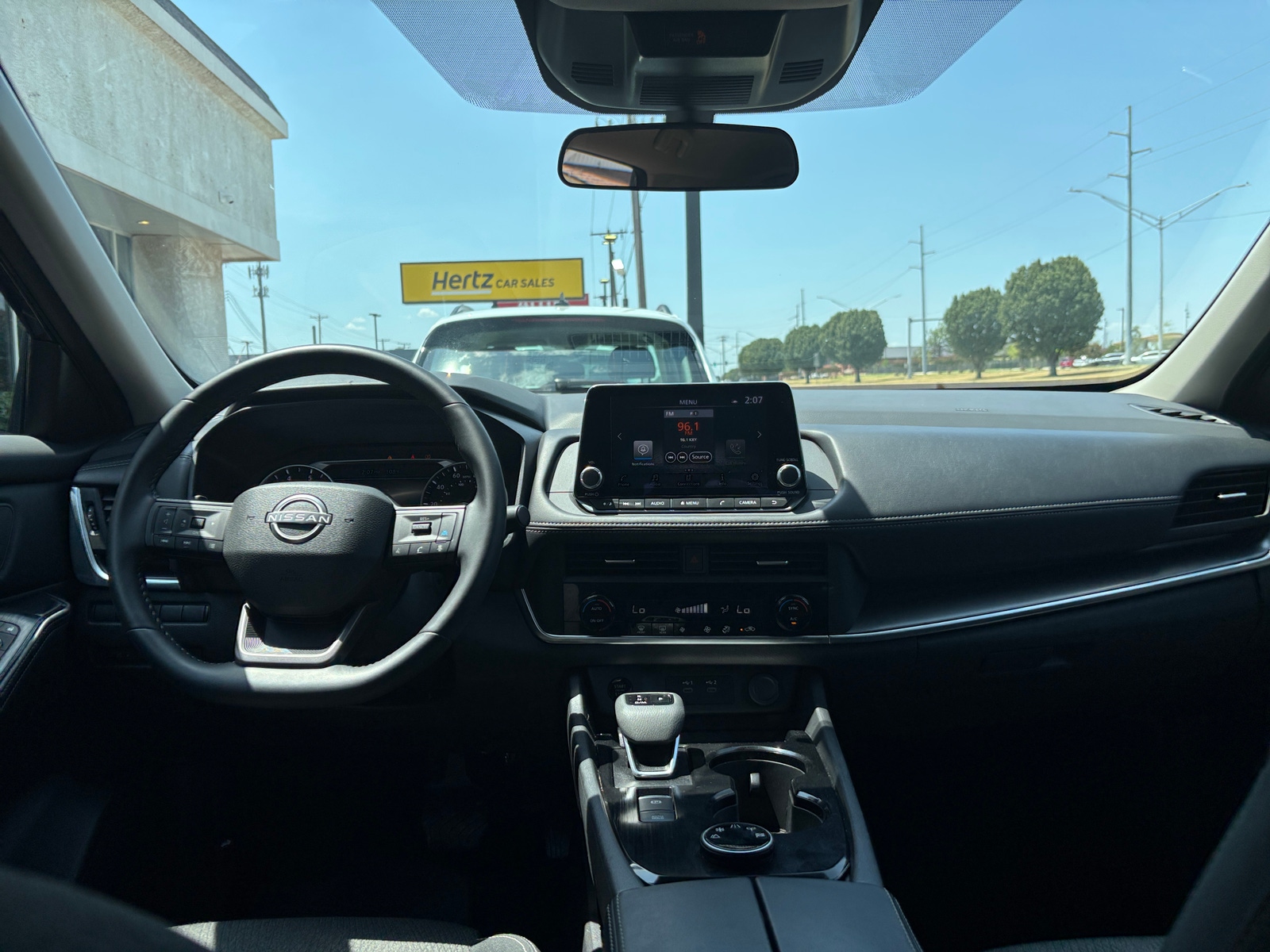 Thumbnail: 2026 Nissan Rogue - 3