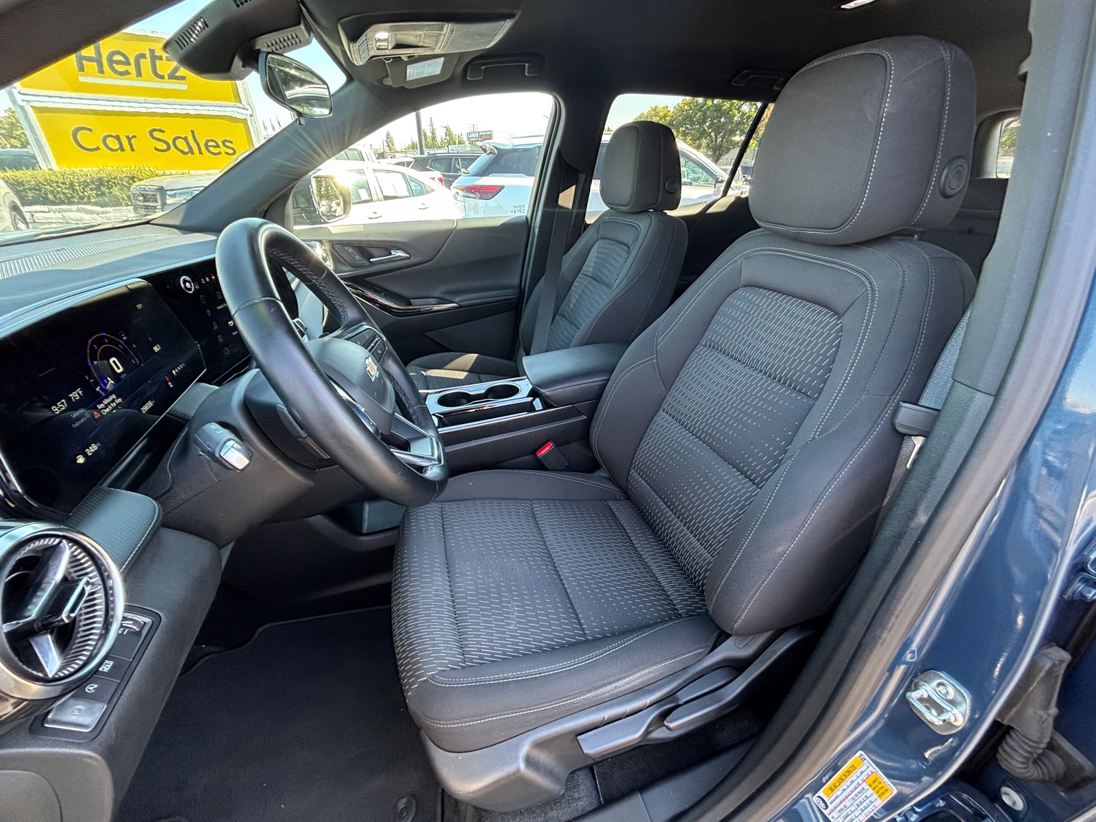 Thumbnail: 2025 Chevrolet Equinox - 2