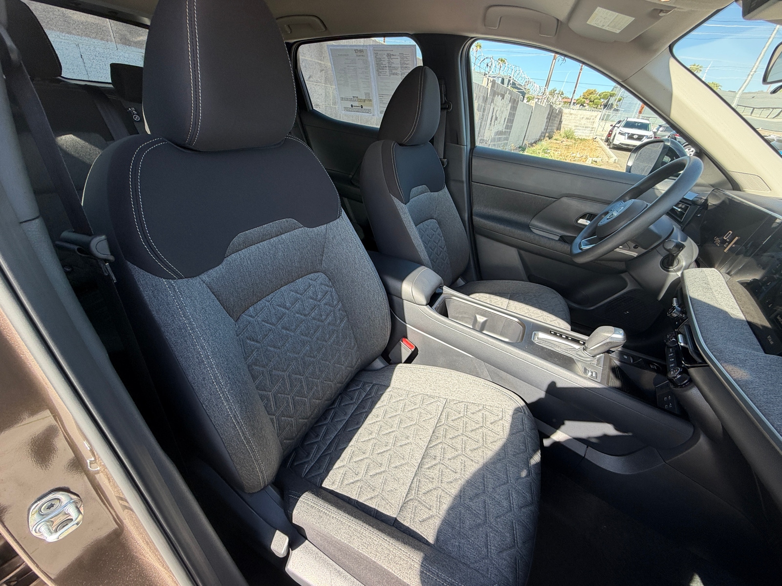 Thumbnail: 2026 Nissan Kicks - 2