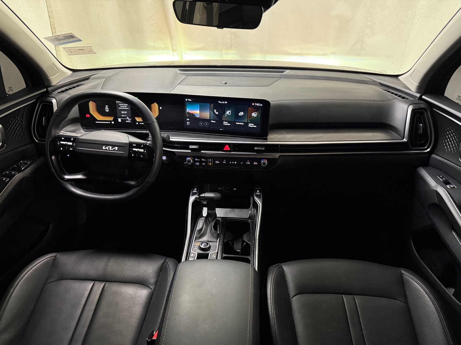Thumbnail: 2026 Kia Sorento - 2