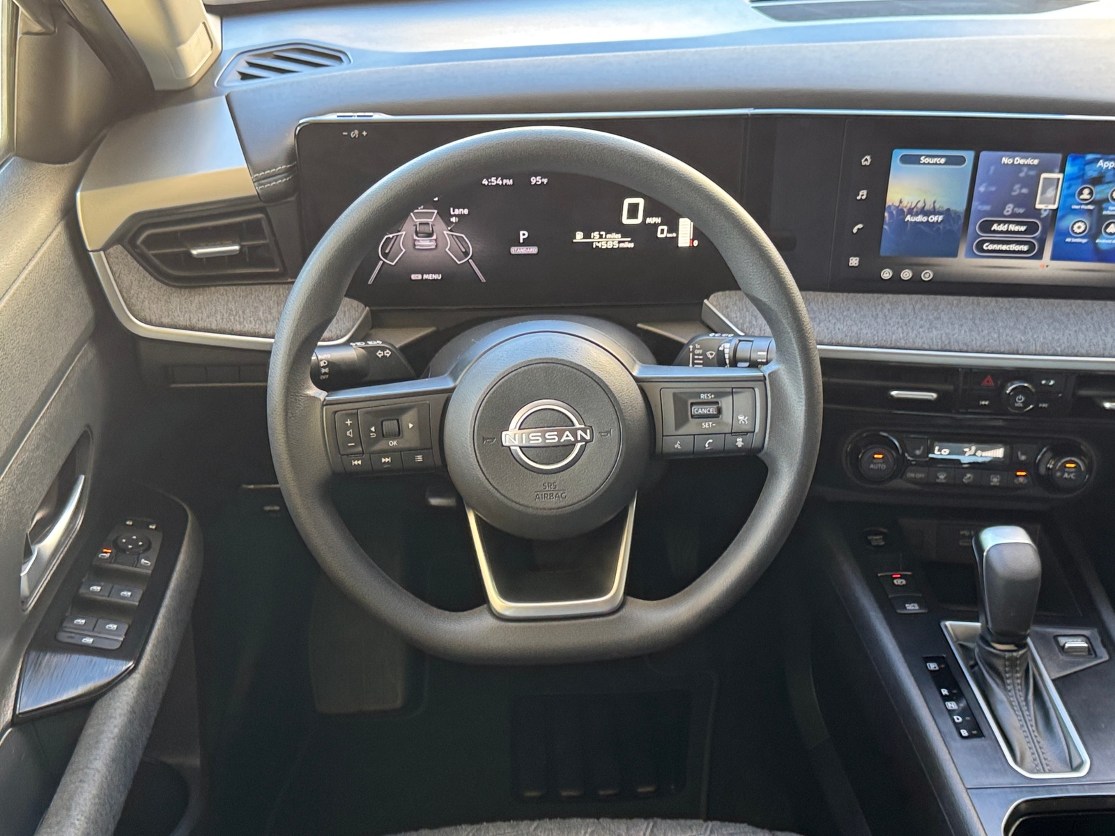 Thumbnail: 2026 Nissan Kicks - 5