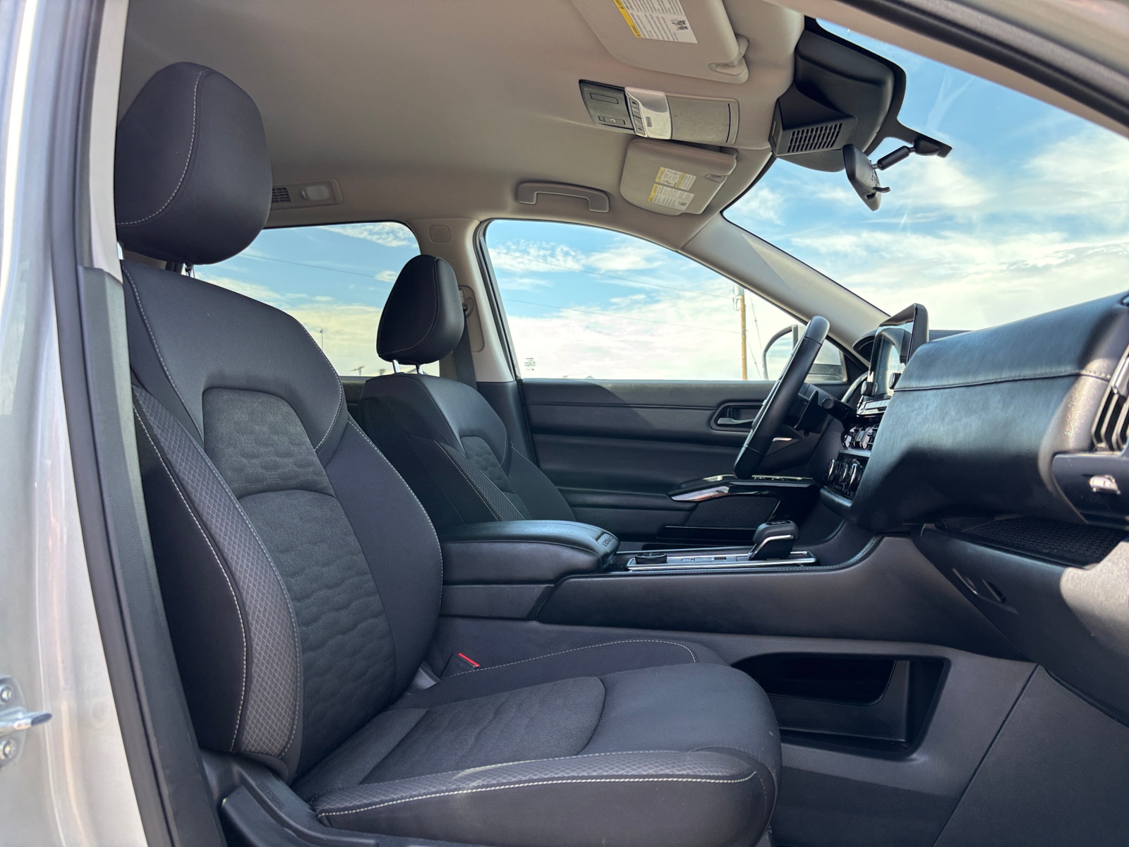 Thumbnail: 2025 Nissan Pathfinder - 2