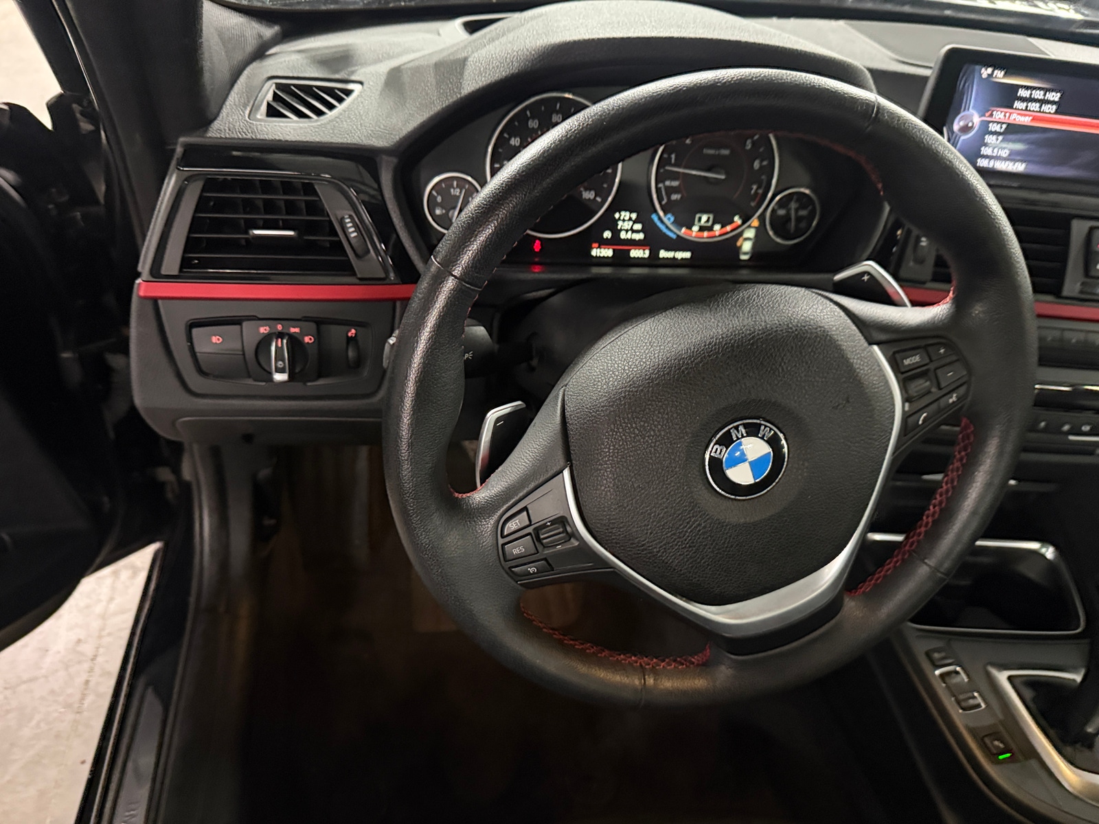 Thumbnail: 2014 BMW 3 Series - 4