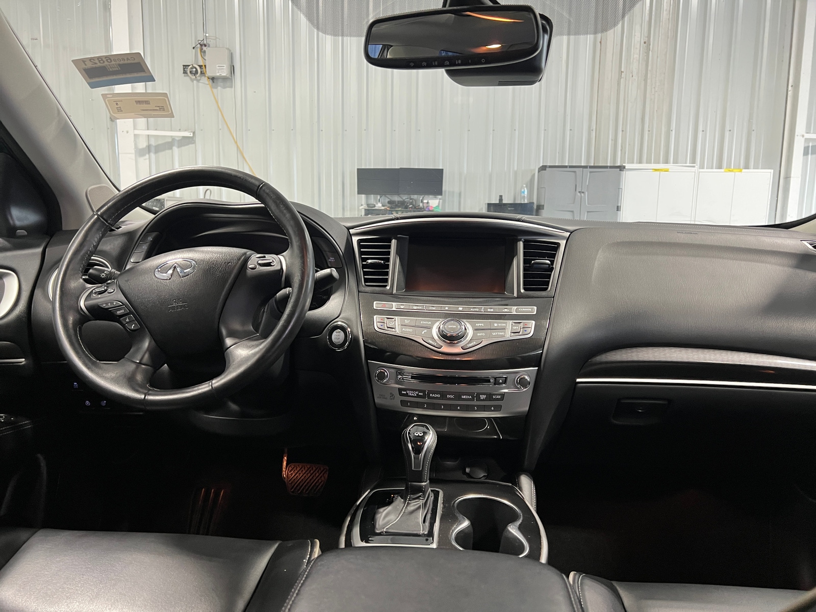 Thumbnail: 2019 INFINITI QX60 - 2