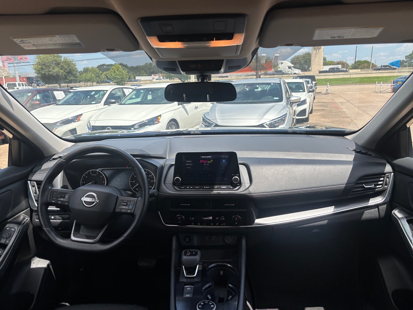 Thumbnail: 2025 Nissan Rogue - 3