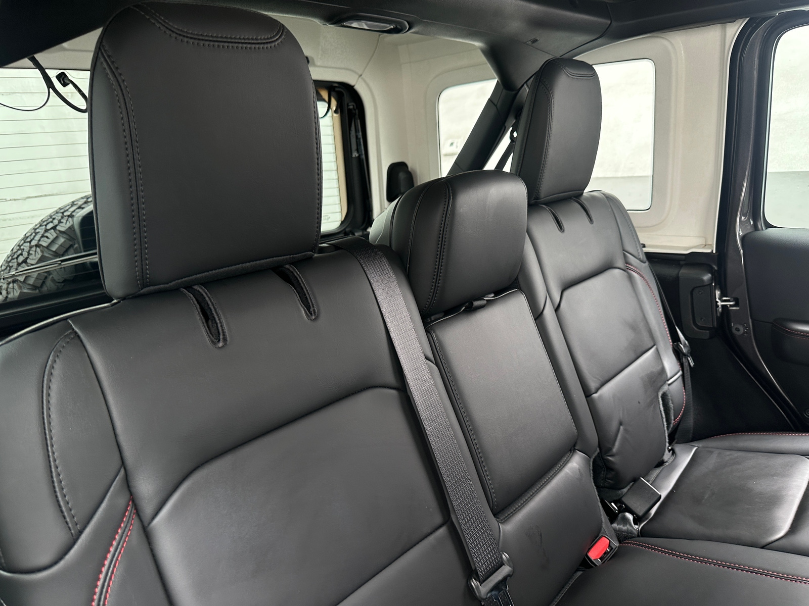 Thumbnail: 2025 Jeep Wrangler - 5
