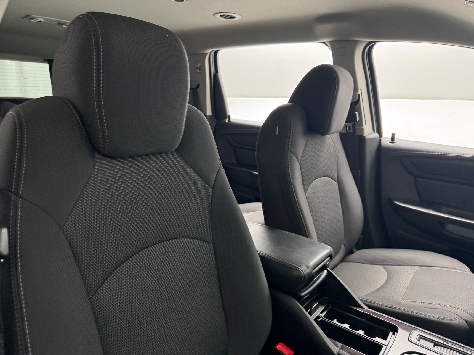 Thumbnail: 2017 Chevrolet Traverse - 2