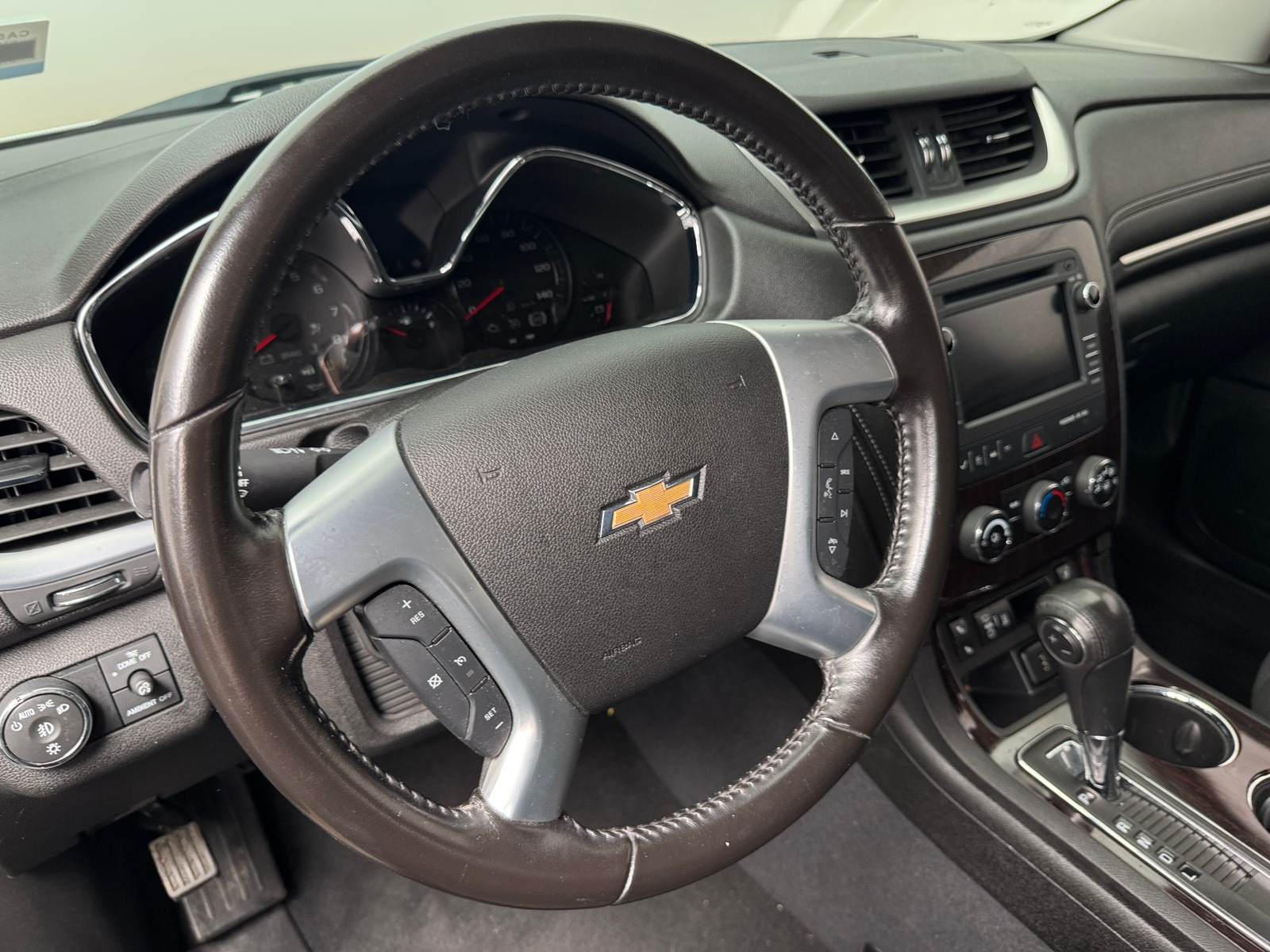 Thumbnail: 2017 Chevrolet Traverse - 5