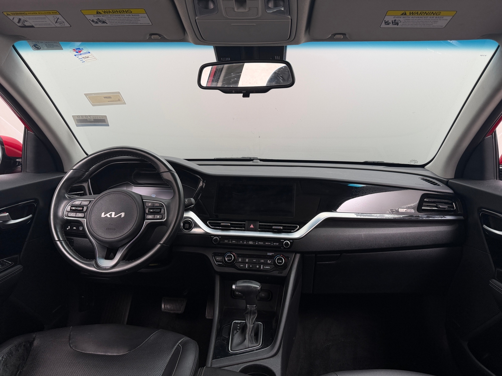 Thumbnail: 2022 Kia Niro - 2