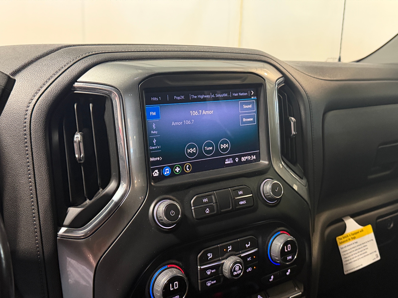 Thumbnail: 2021 Chevrolet Silverado 1500 - 4