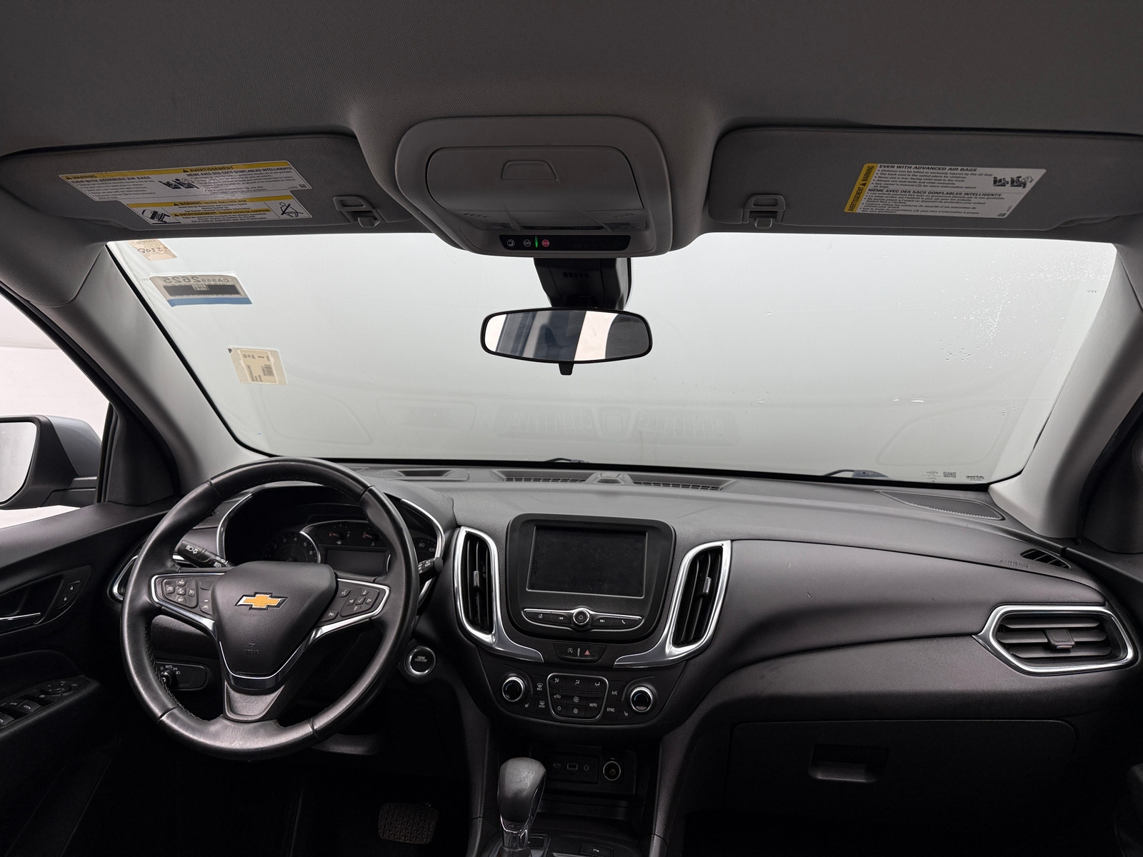 Thumbnail: 2023 Chevrolet Equinox - 3