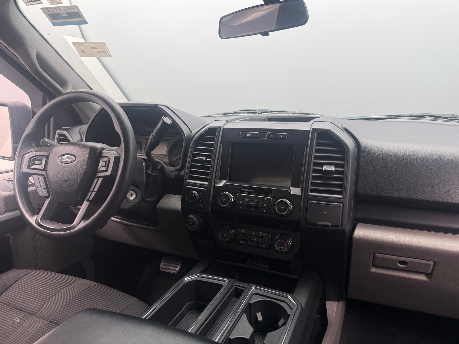 Thumbnail: 2020 Ford Econoline - 3