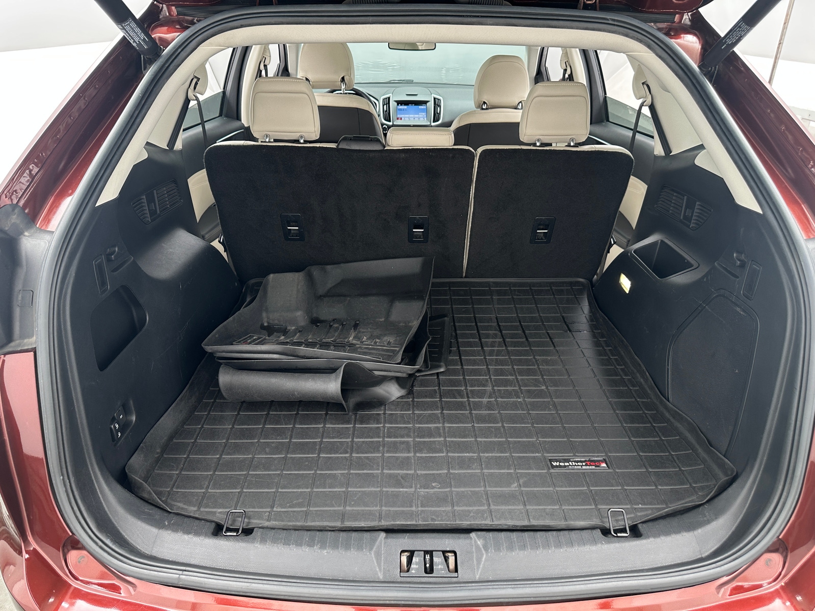 Thumbnail: 2016 Ford Edge - 6