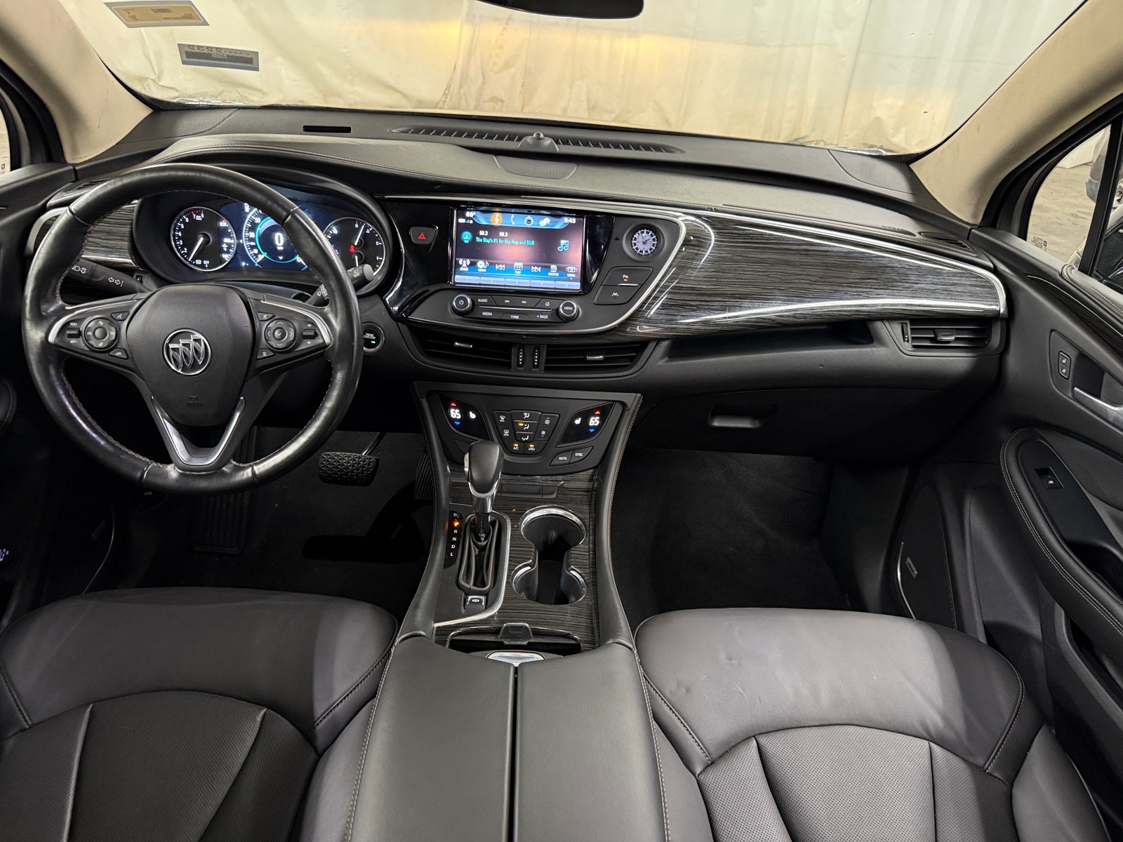 Thumbnail: 2017 Buick Envision - 2