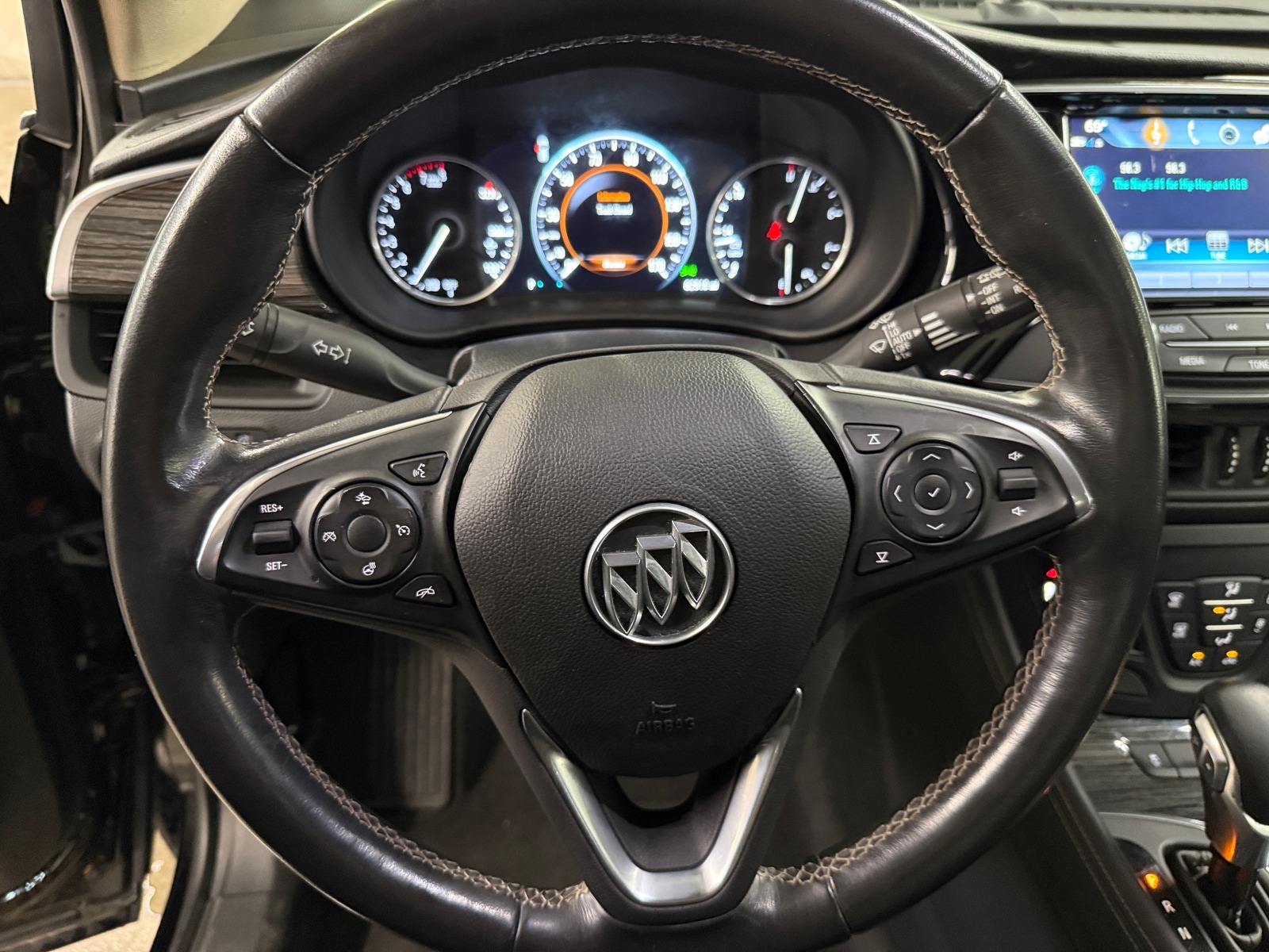 Thumbnail: 2017 Buick Envision - 4