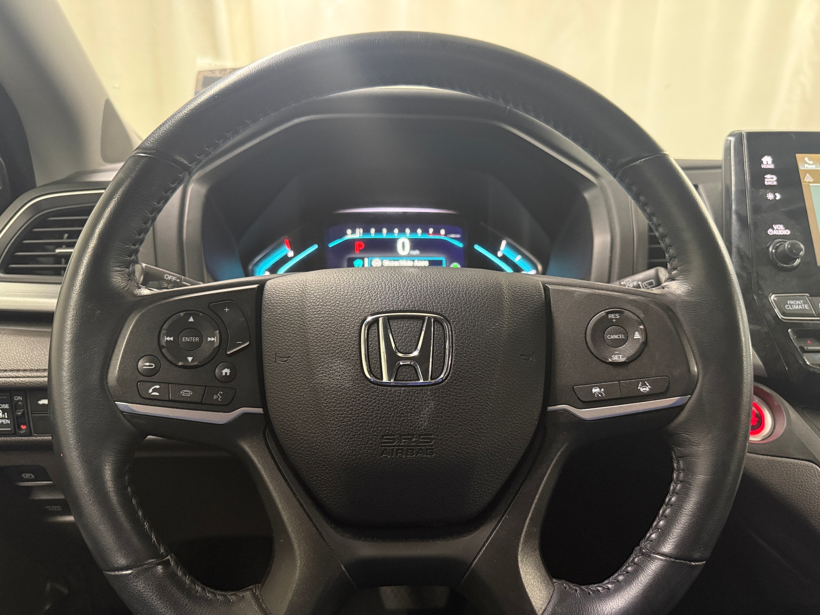 Thumbnail: 2023 Honda Odyssey - 4