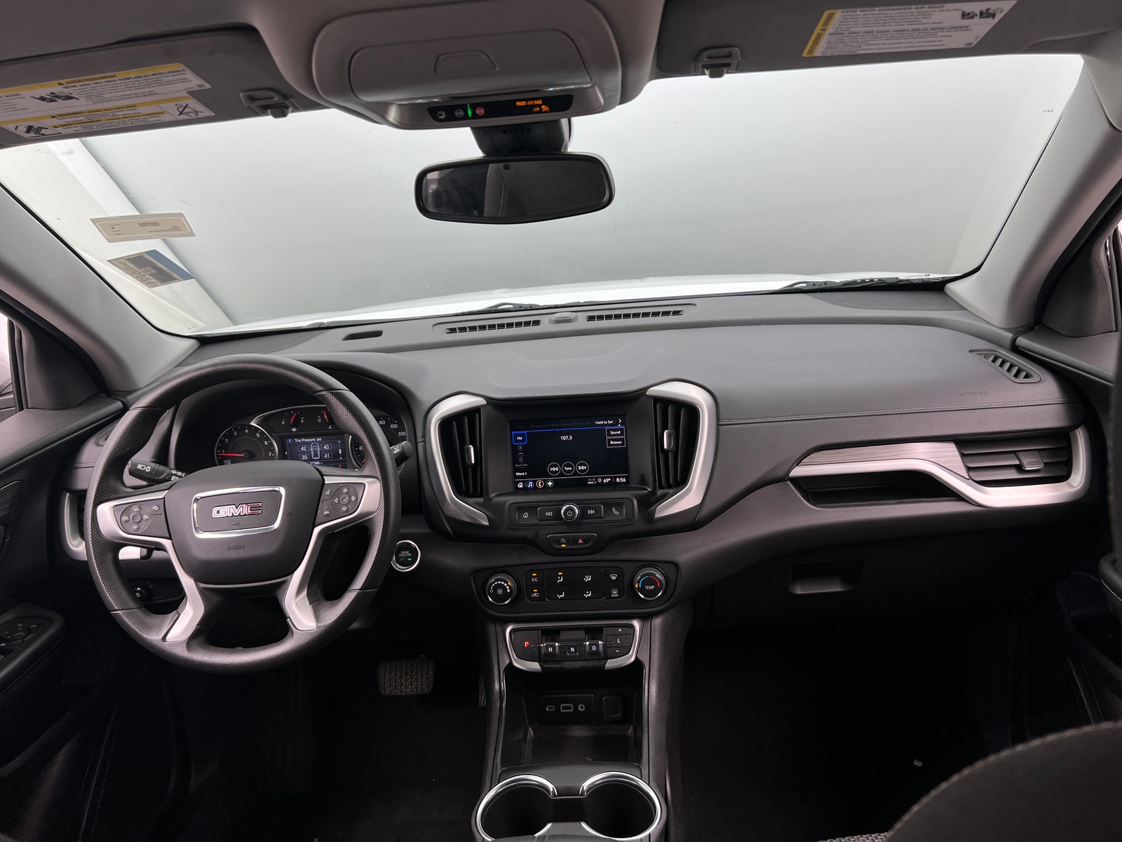 Thumbnail: 2024 GMC Terrain - 3