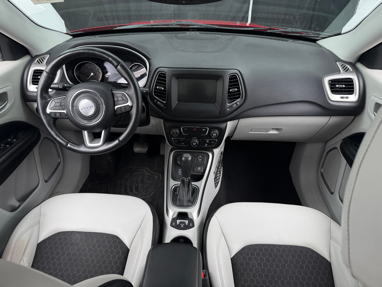 Thumbnail: 2017 Jeep Compass - 3