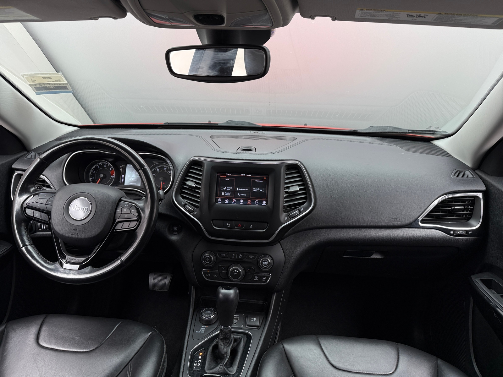 Thumbnail: 2021 Jeep Cherokee - 3