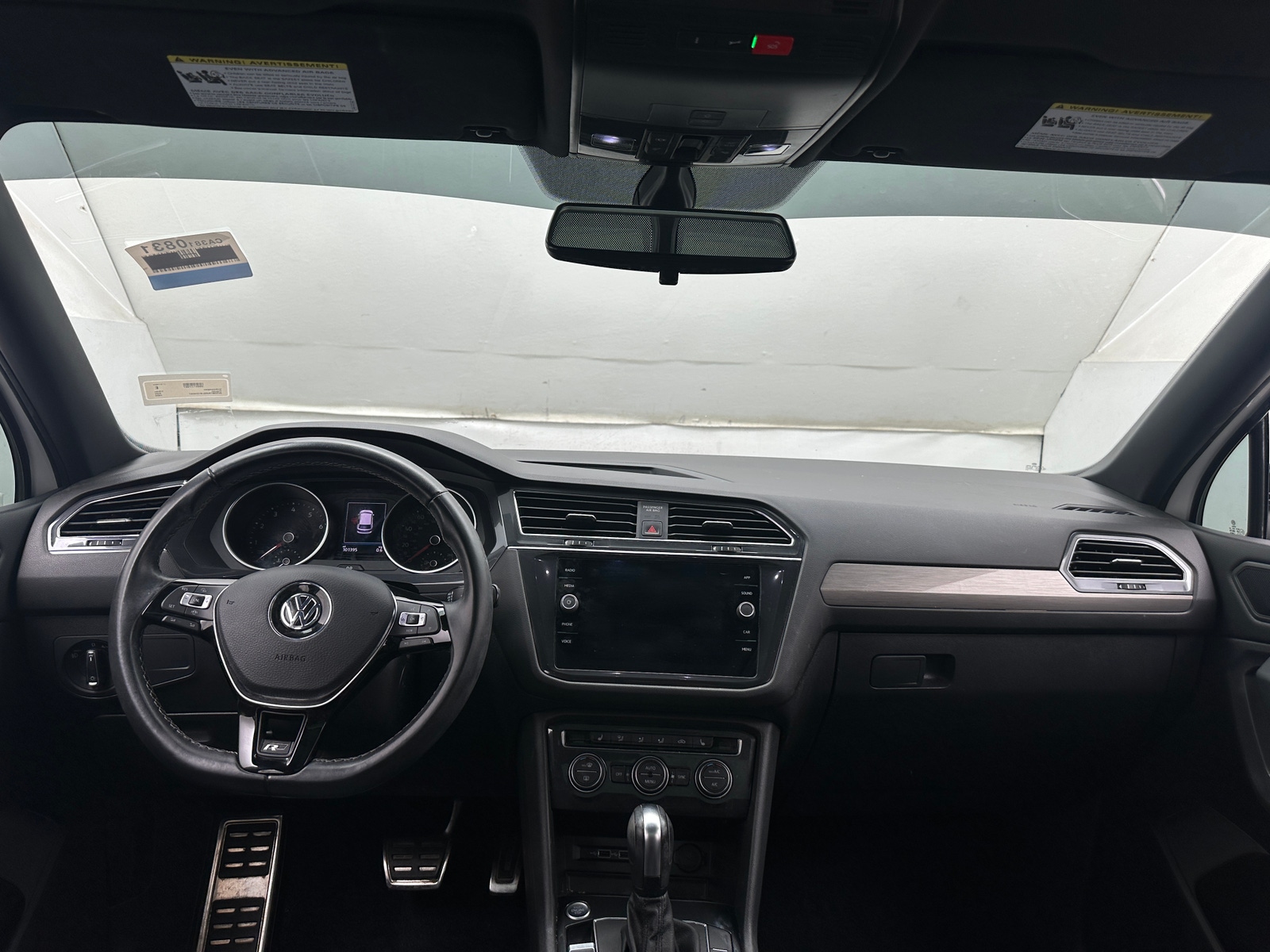 Thumbnail: 2020 Volkswagen Tiguan - 2