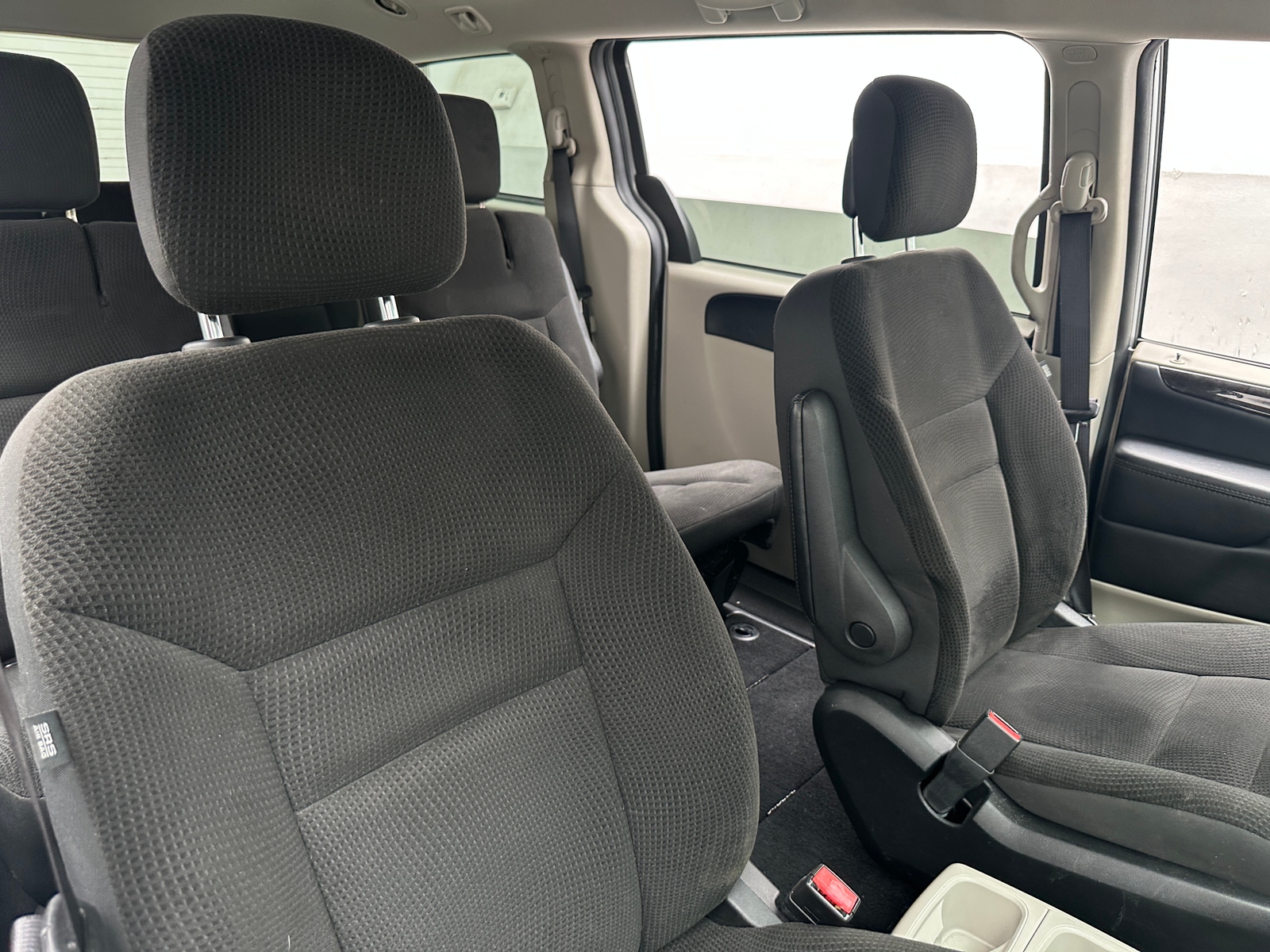 Thumbnail: 2019 Dodge Grand Caravan - 2