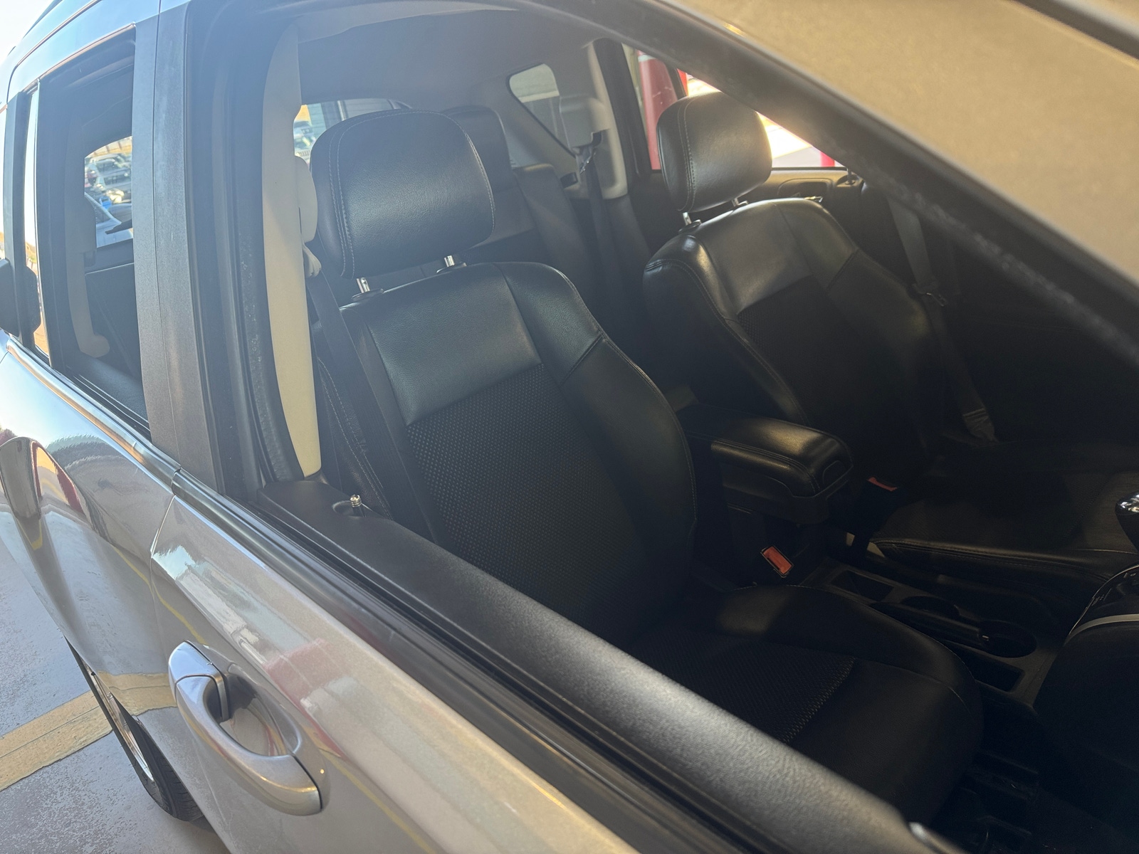 Thumbnail: 2016 Jeep Compass - 2