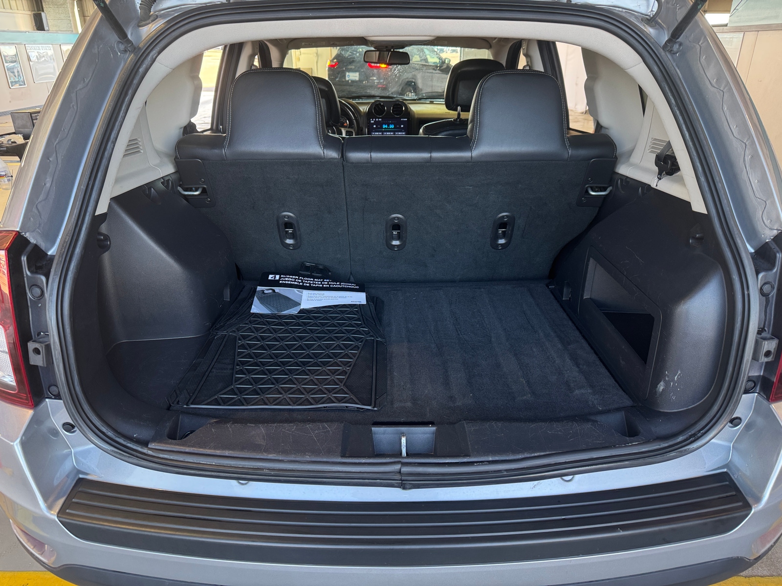 Thumbnail: 2016 Jeep Compass - 7