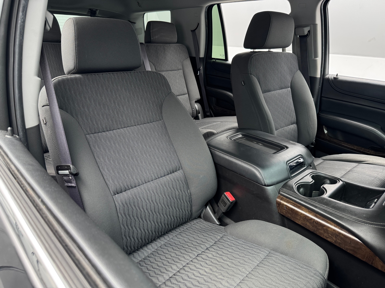 Thumbnail: 2016 Chevrolet Tahoe - 2