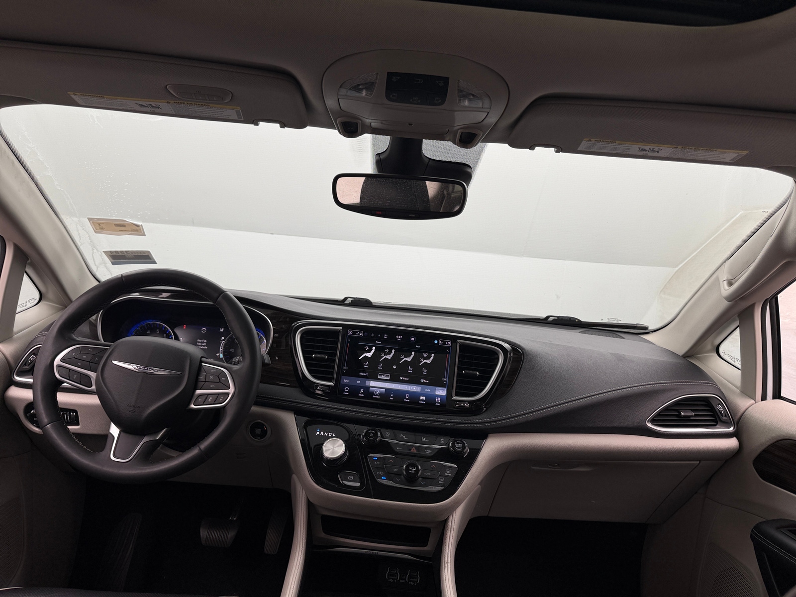 Thumbnail: 2023 Chrysler Pacifica - 2