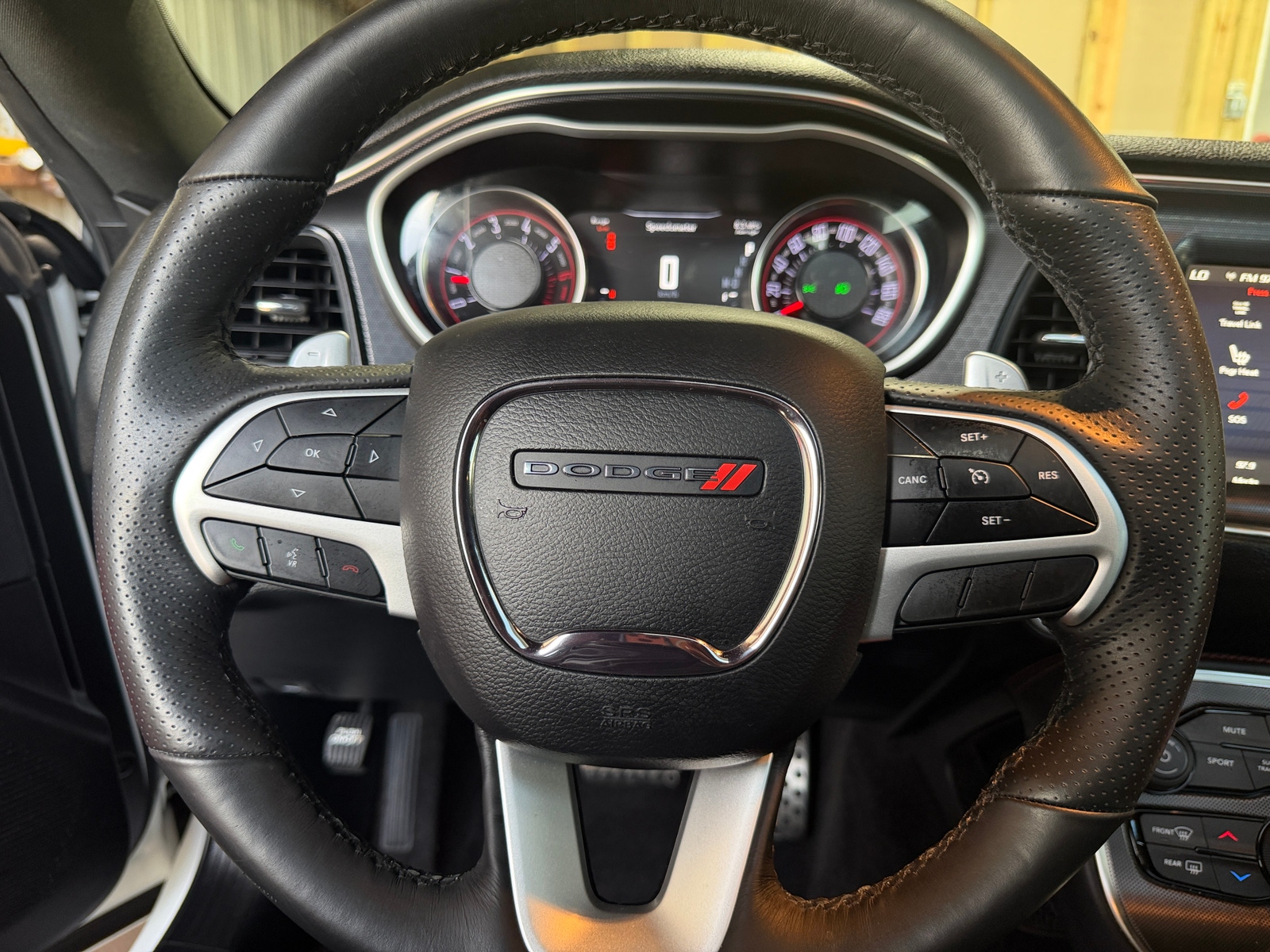 Thumbnail: 2018 Dodge Challenger - 3