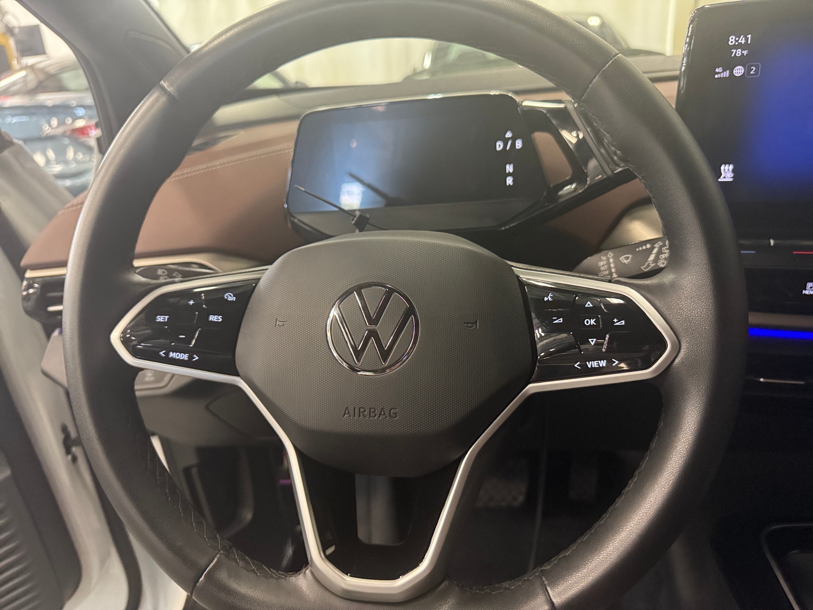 Thumbnail: 2023 Volkswagen ID.4 - 5