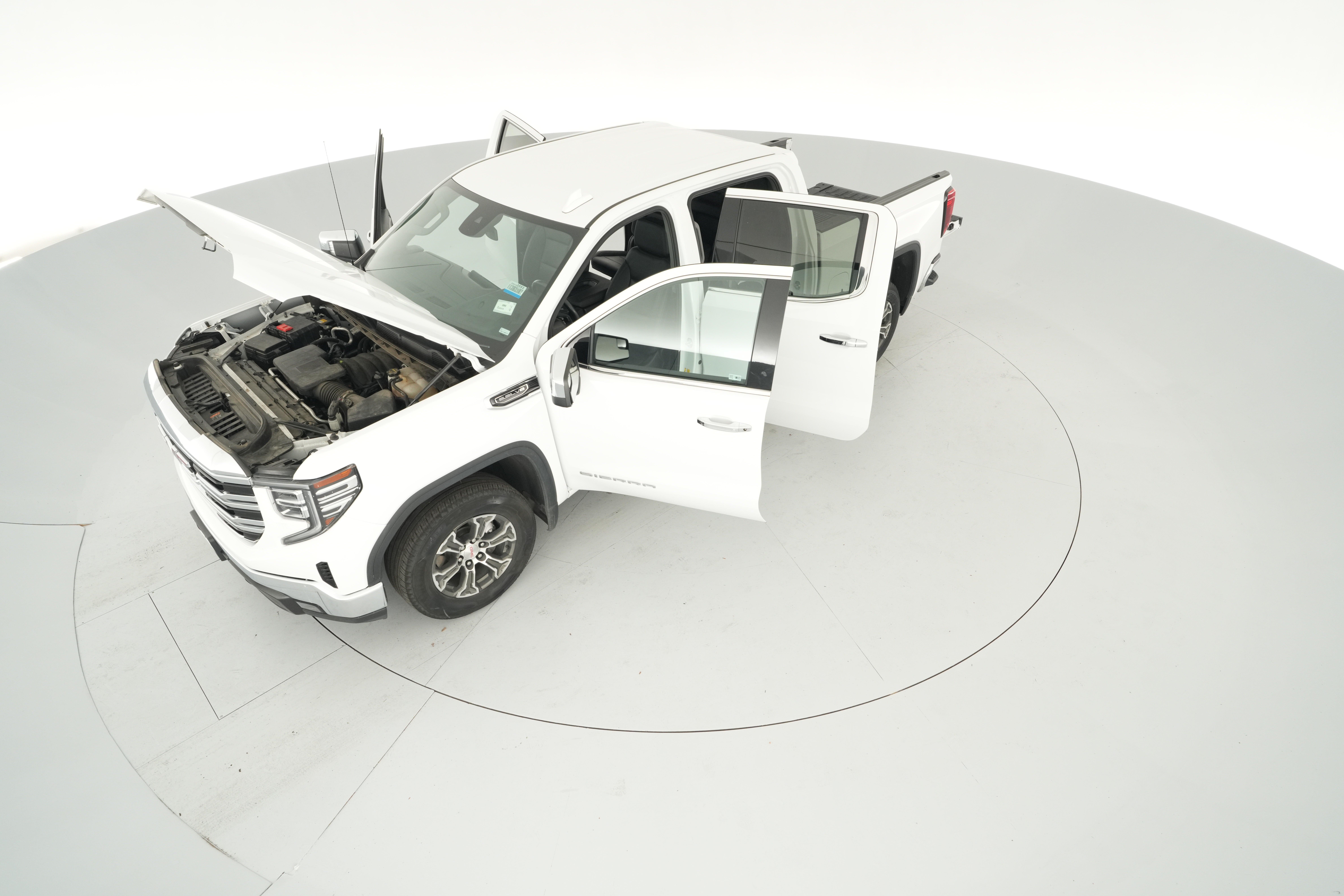 2024 GMC Sierra 1500 SLT - Photo 45
