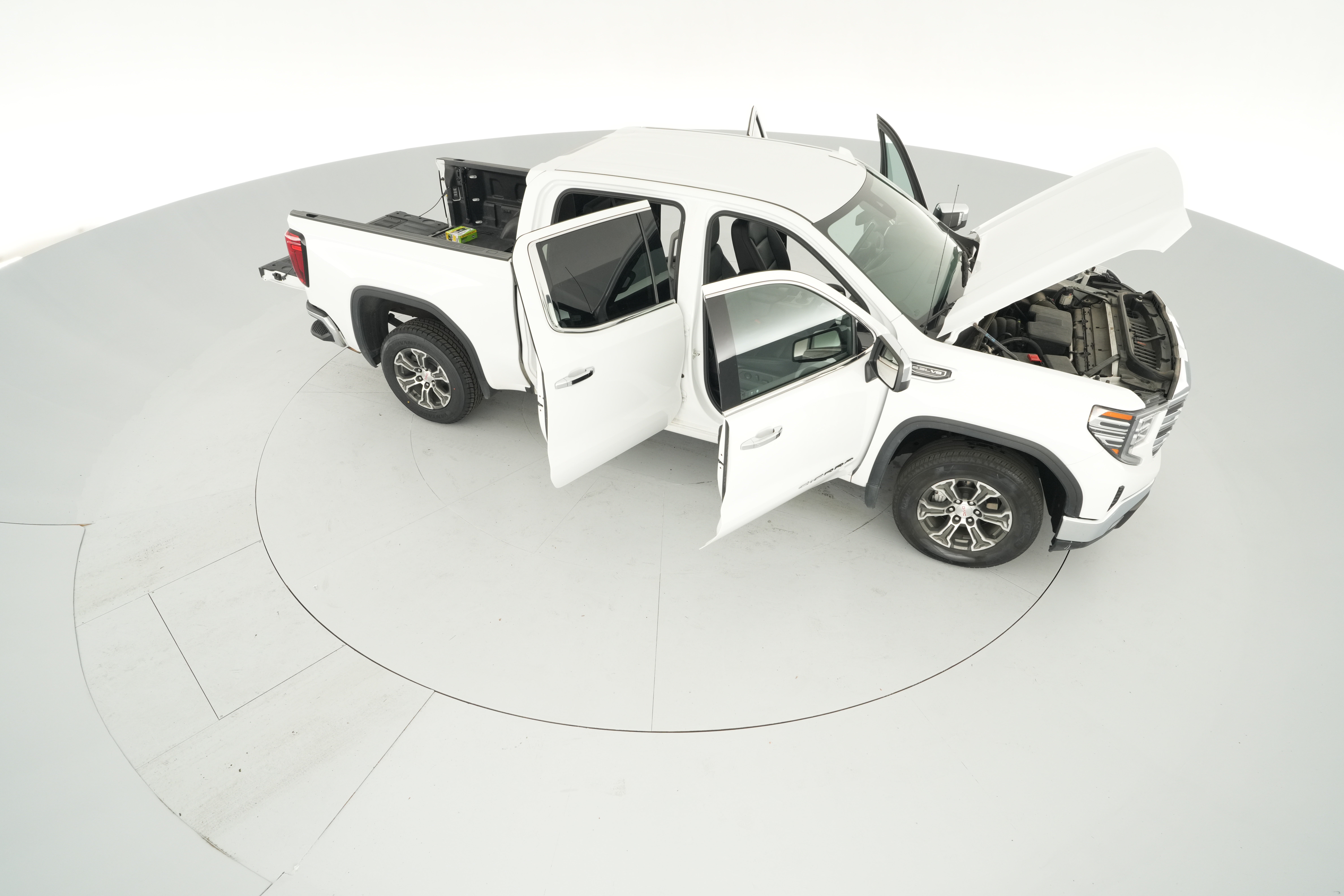 2024 GMC Sierra 1500 SLT - Photo 56