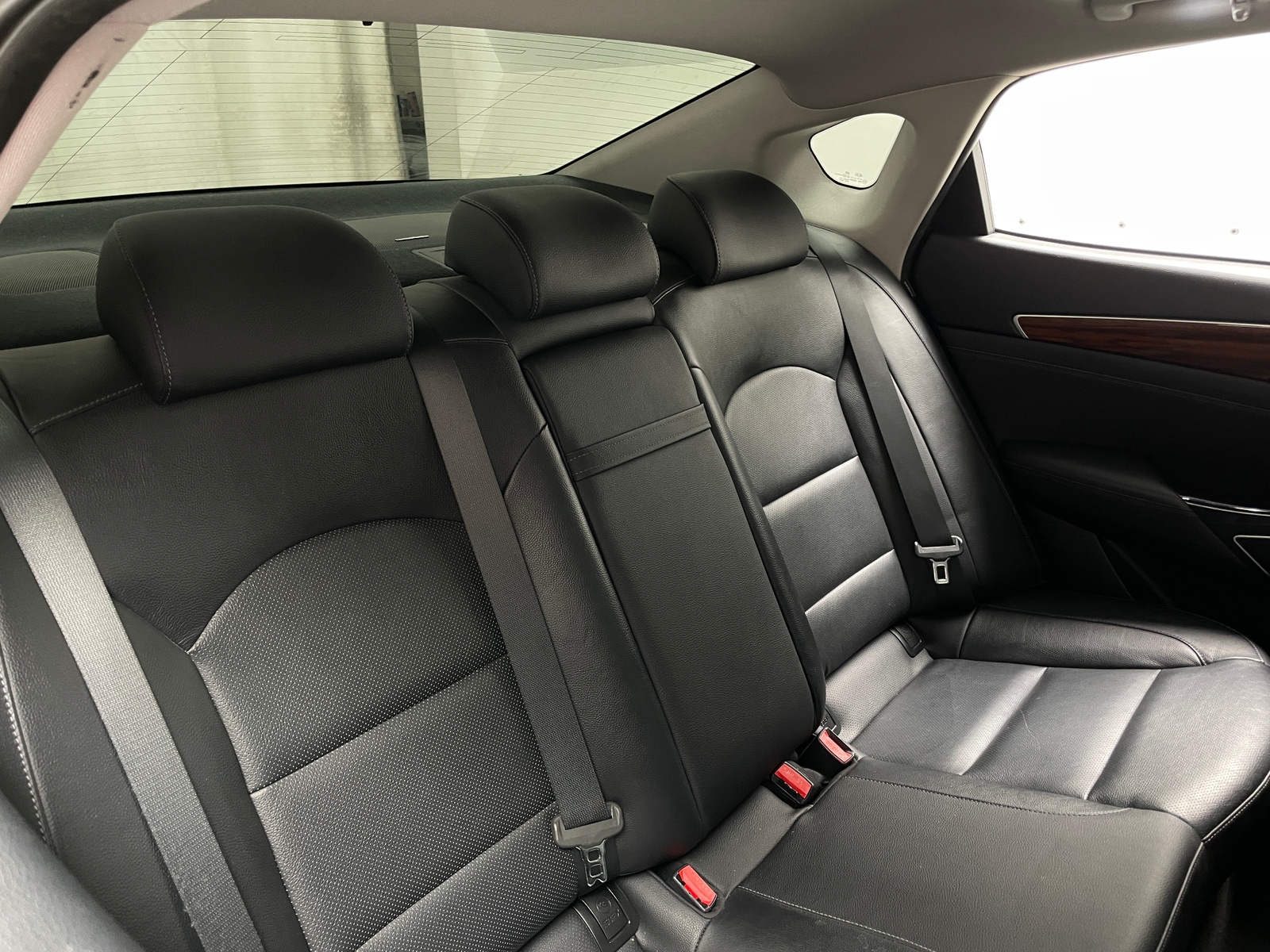 Thumbnail: 2017 Kia Cadenza - 5