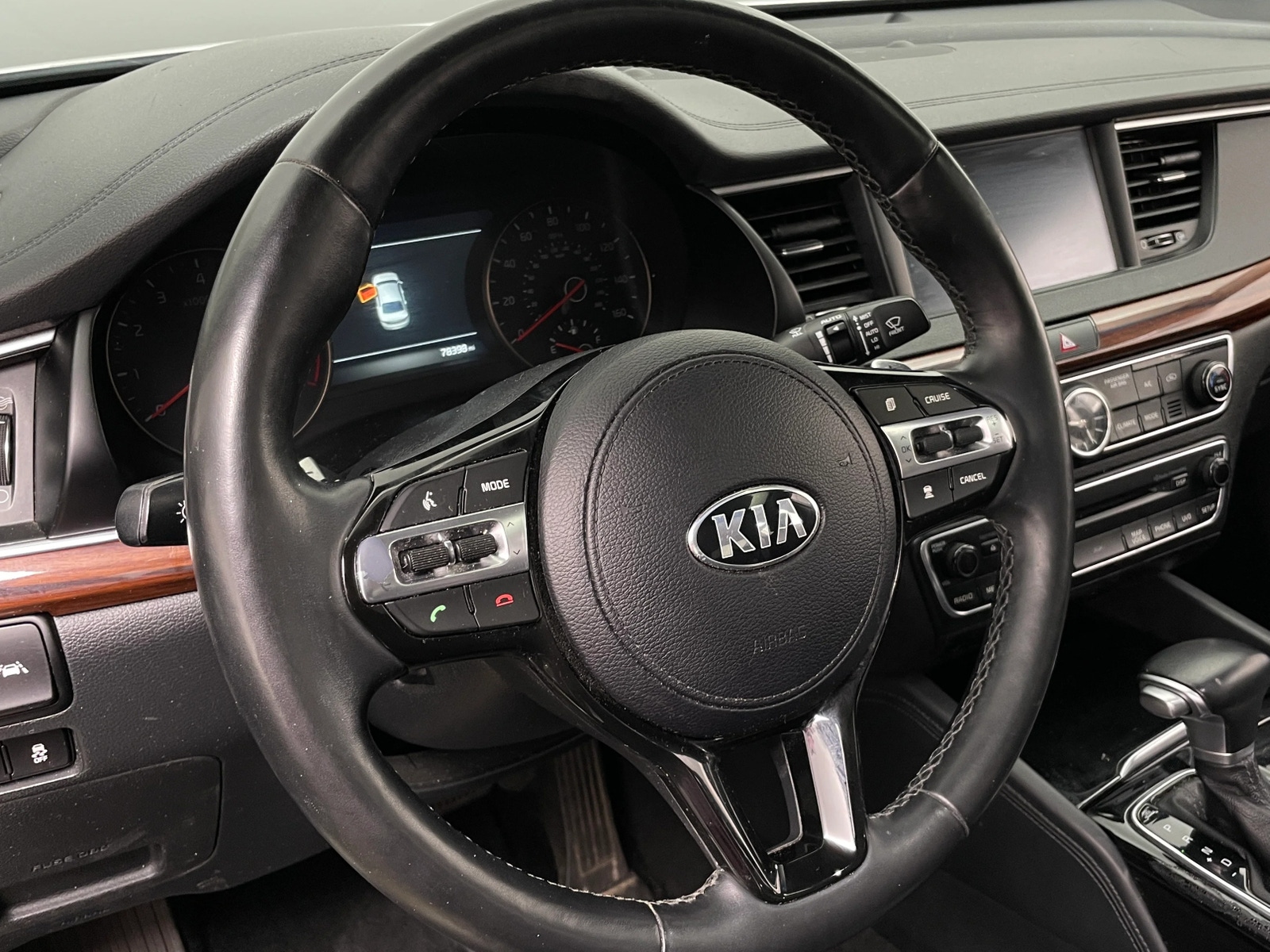 Thumbnail: 2017 Kia Cadenza - 4
